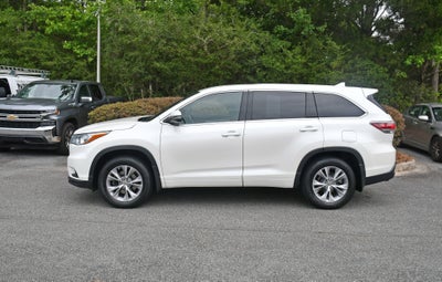 2015 Toyota Highlander LE