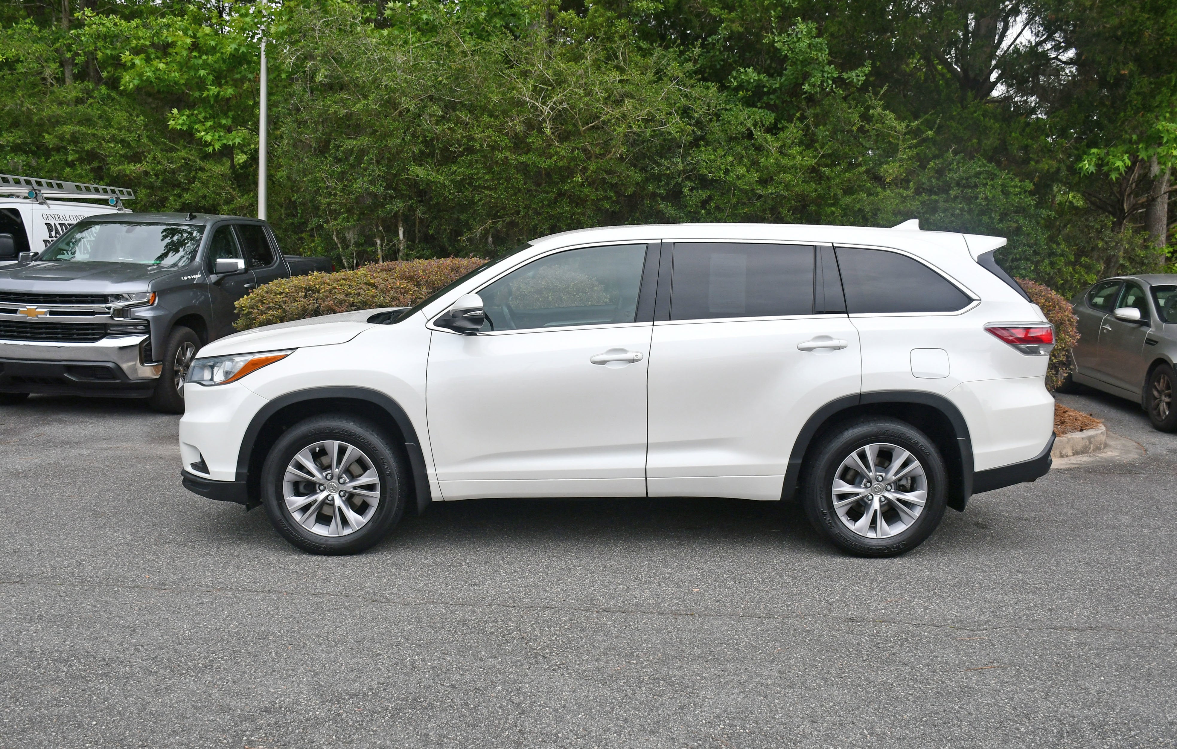 2015 Toyota Highlander LE