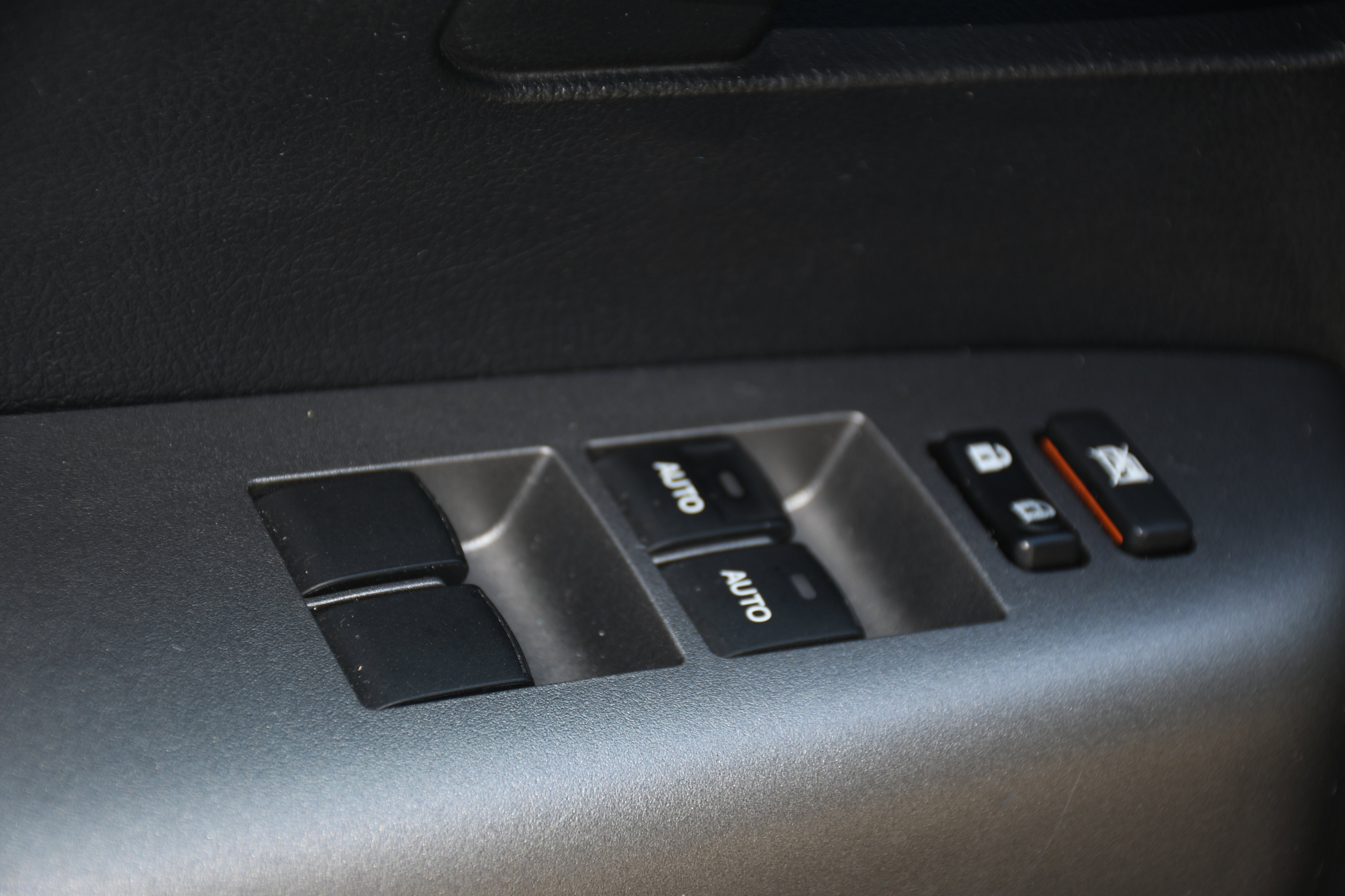 2016 Toyota Sequoia SR5