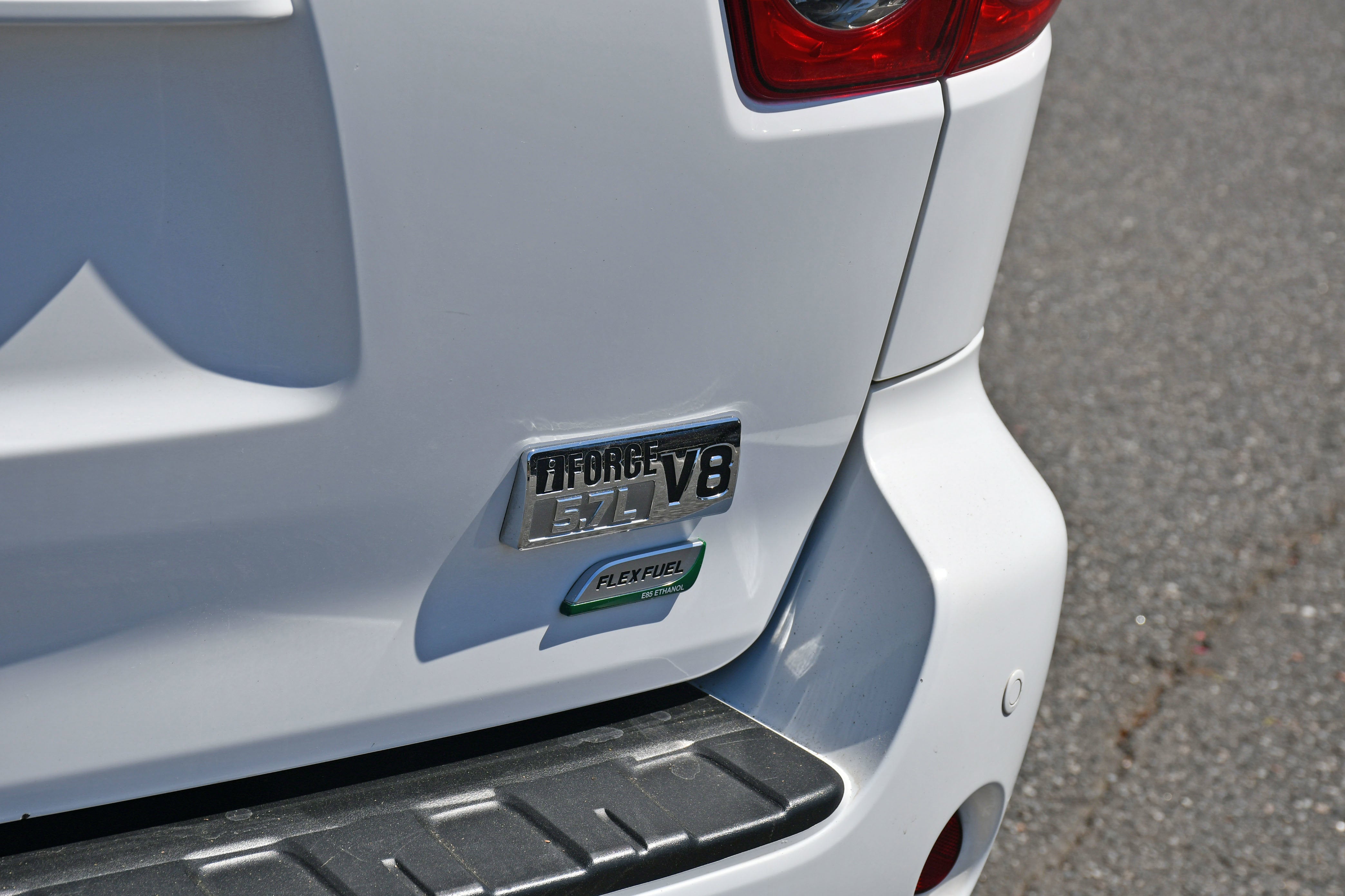 2016 Toyota Sequoia SR5