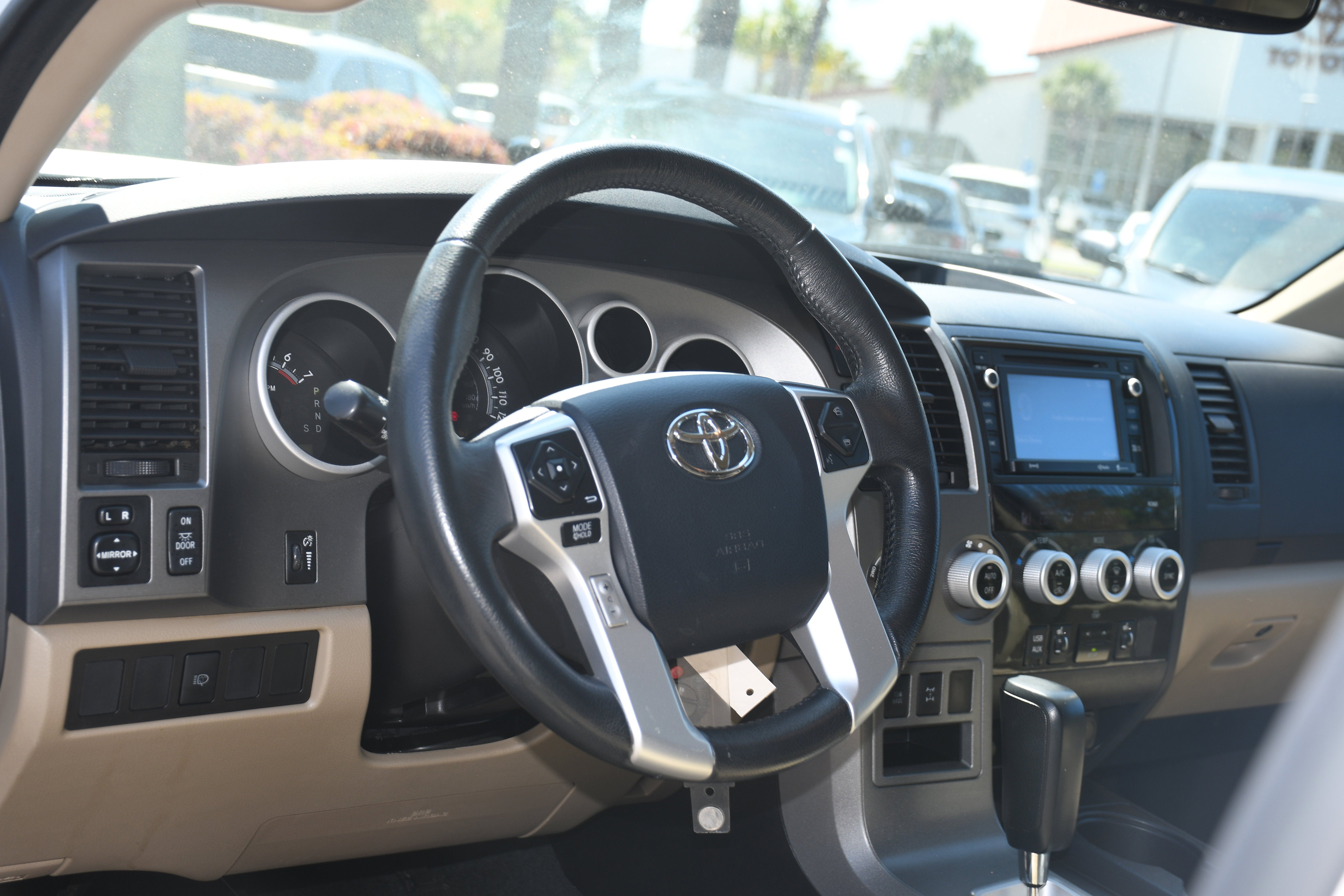 2016 Toyota Sequoia SR5