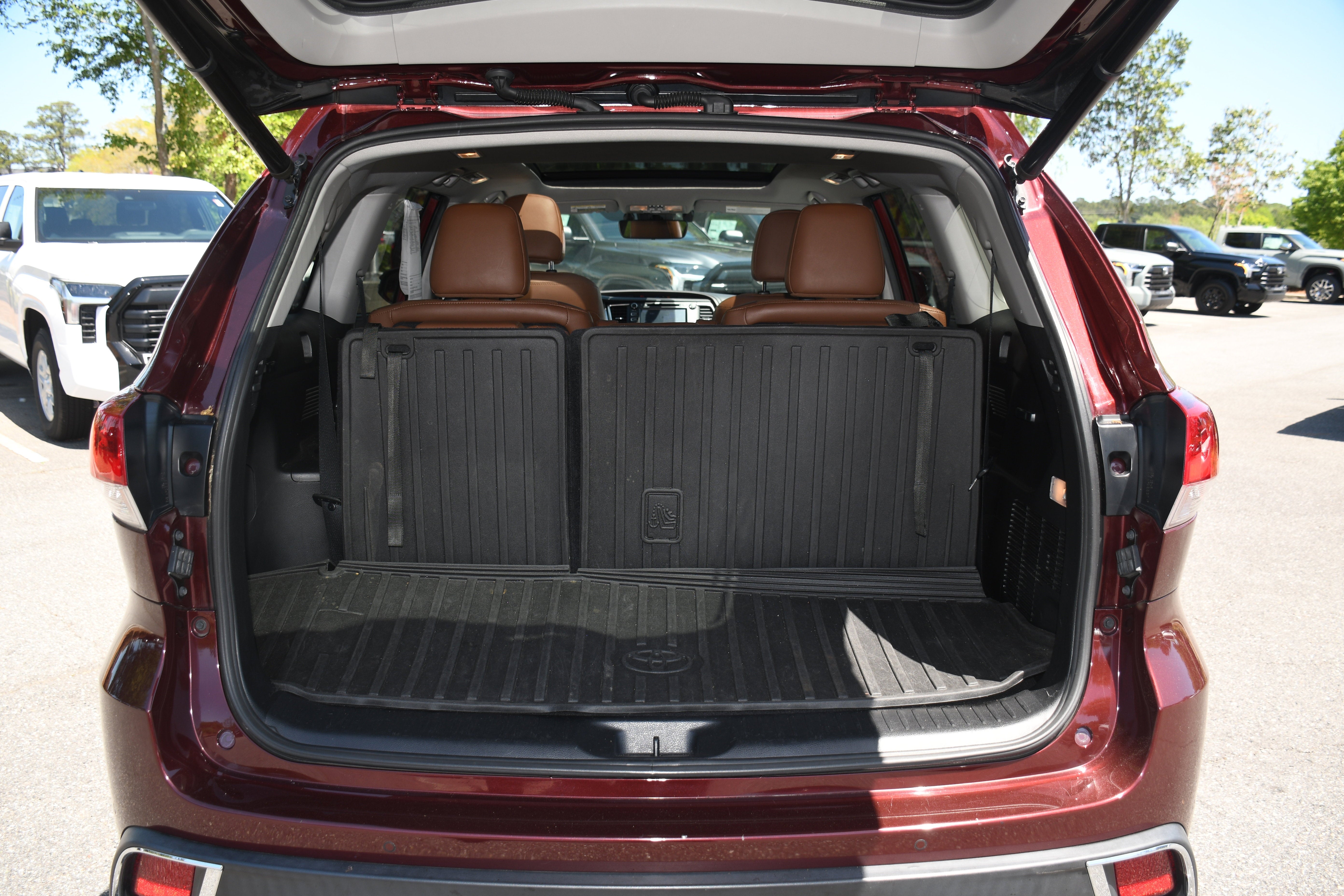 2019 Toyota Highlander HYBRID LIMITED PL