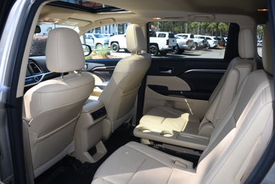 2016 Toyota Highlander Limited