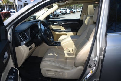 2016 Toyota Highlander Limited