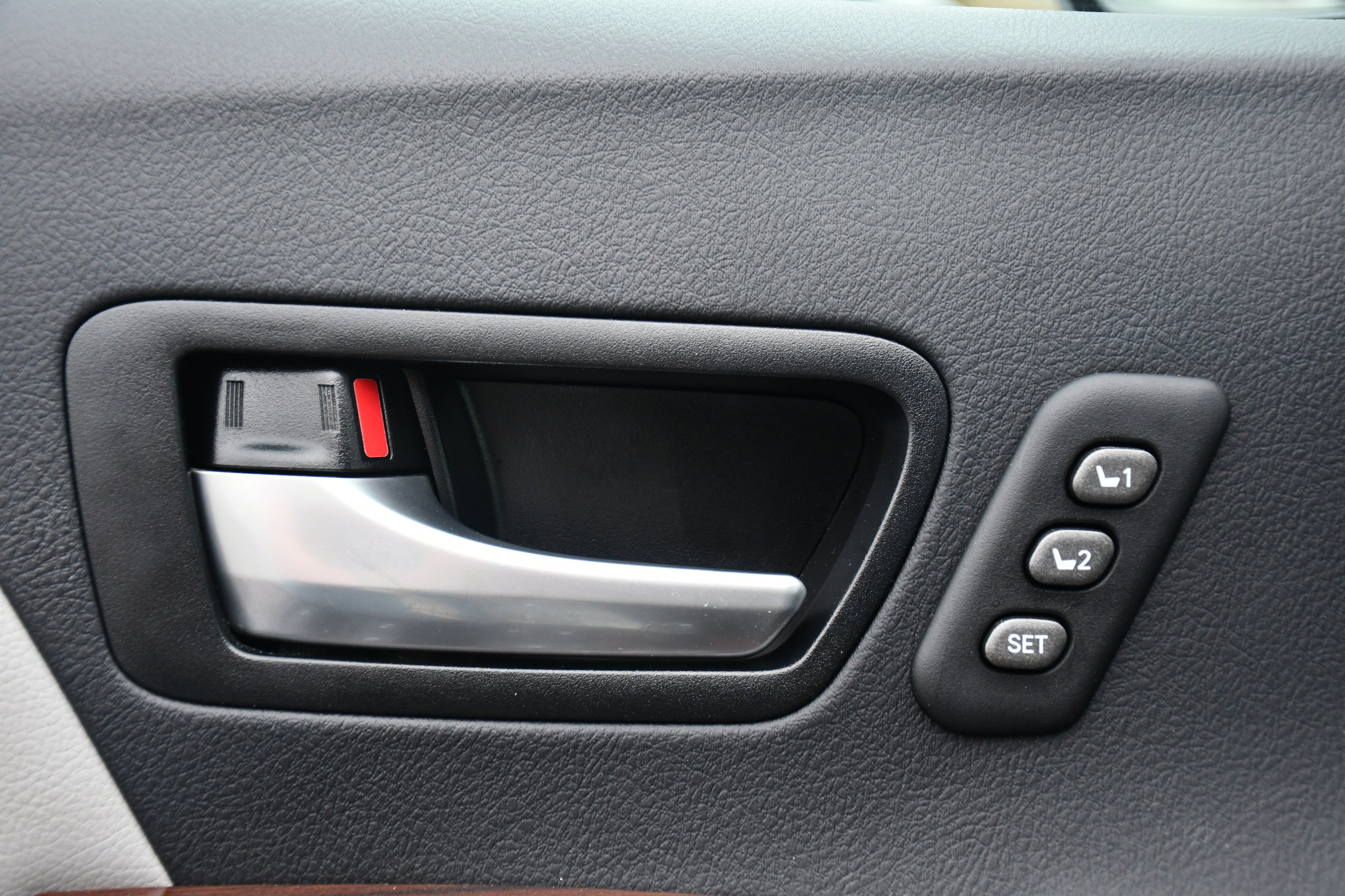 2017 Toyota Sienna Limited Premium