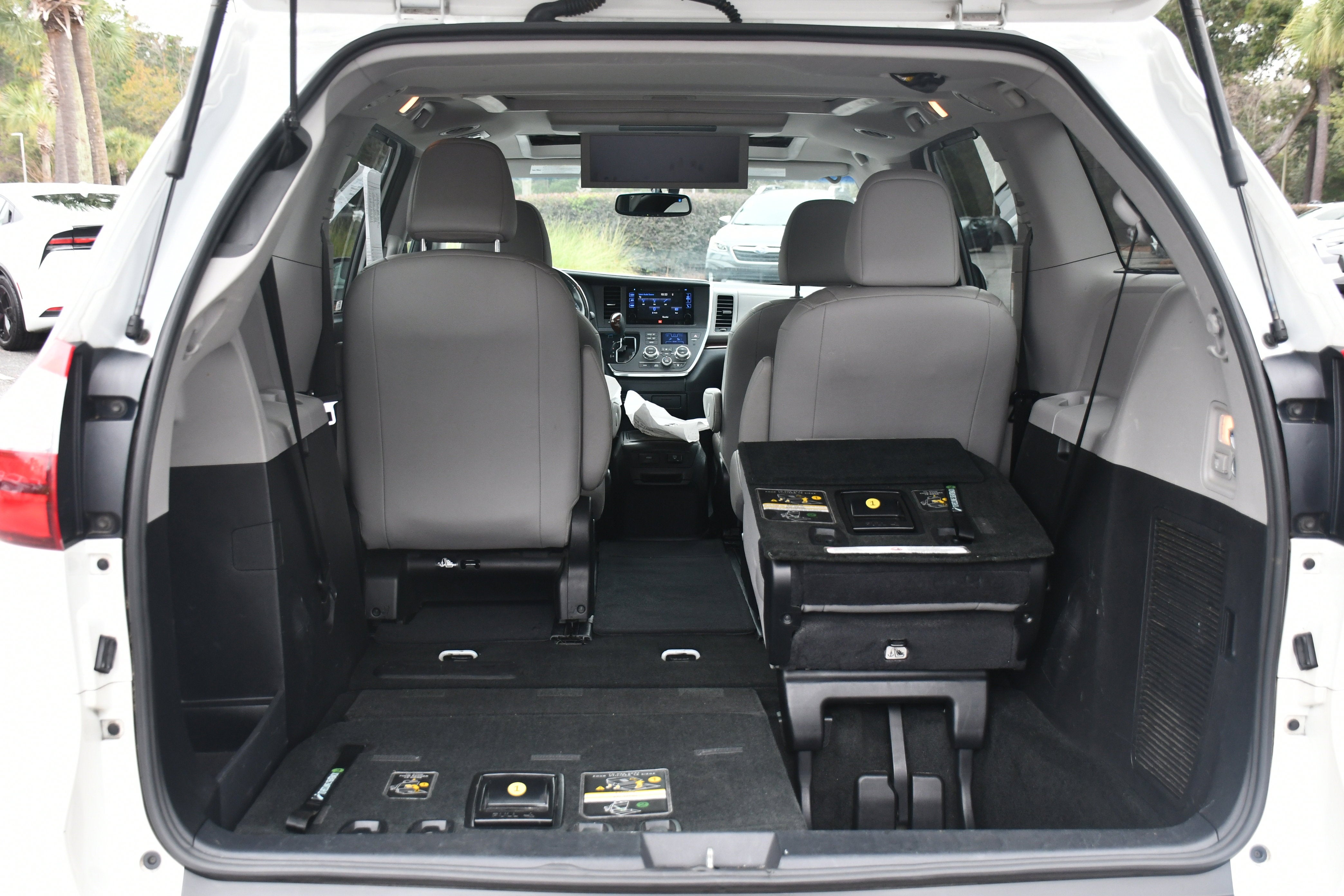 2017 Toyota Sienna Limited Premium