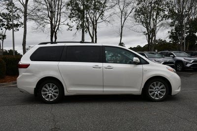 2017 Toyota Sienna Limited Premium