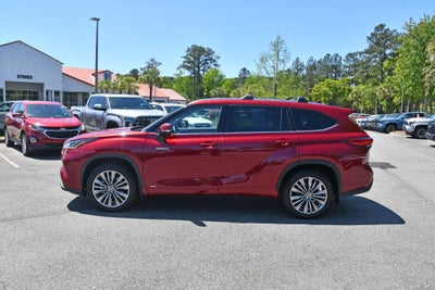 2021 Toyota Highlander Hybrid Platinum