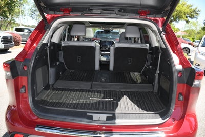 2021 Toyota Highlander Hybrid Platinum