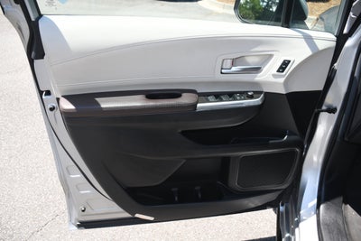 2023 Toyota Sienna Platinum