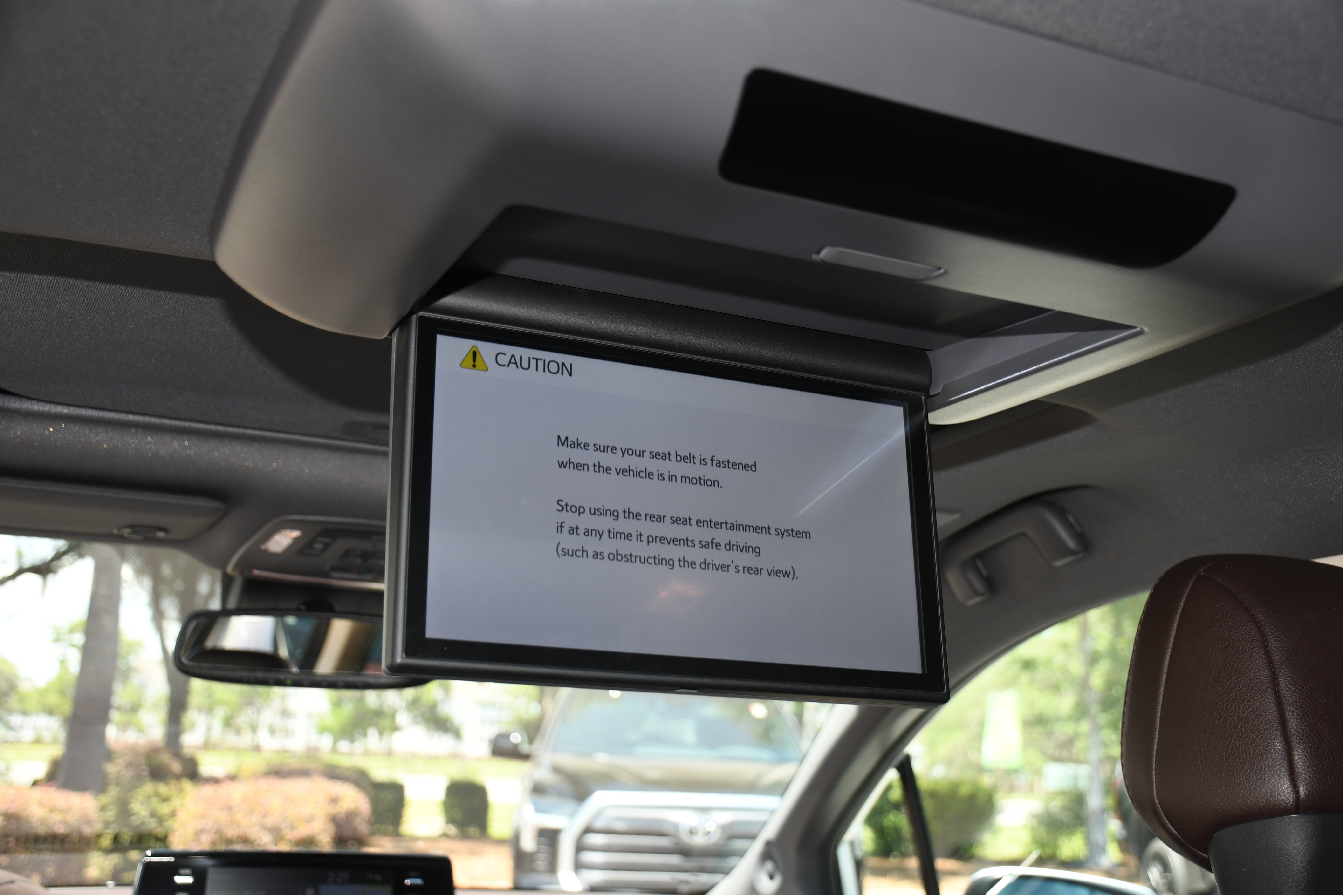 2023 Toyota Sienna Platinum