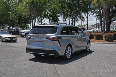 2023 Toyota Sienna Platinum