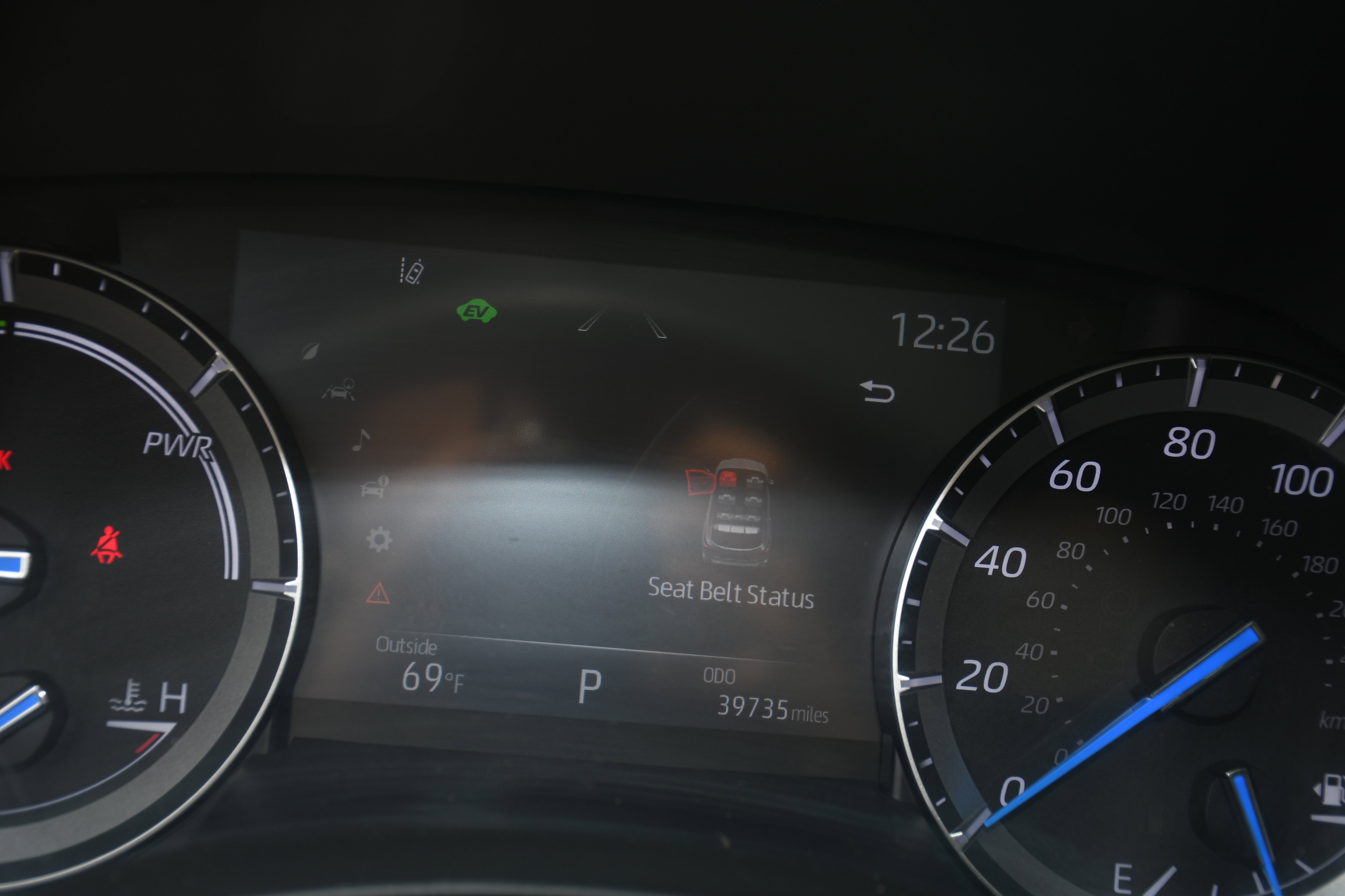 2021 Toyota Highlander Hybrid Platinum