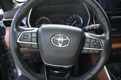 2021 Toyota Highlander Platinum