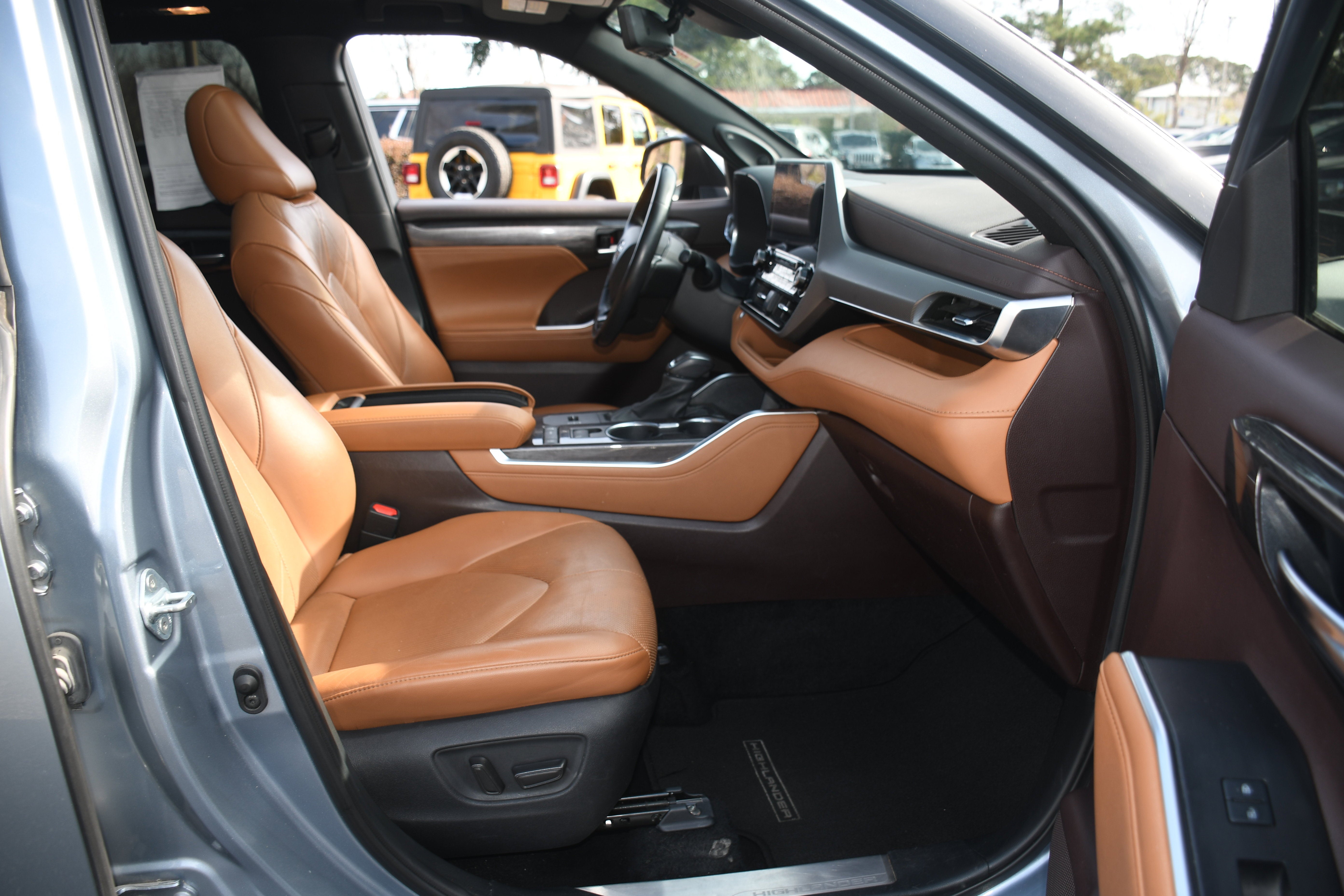 2021 Toyota Highlander Platinum