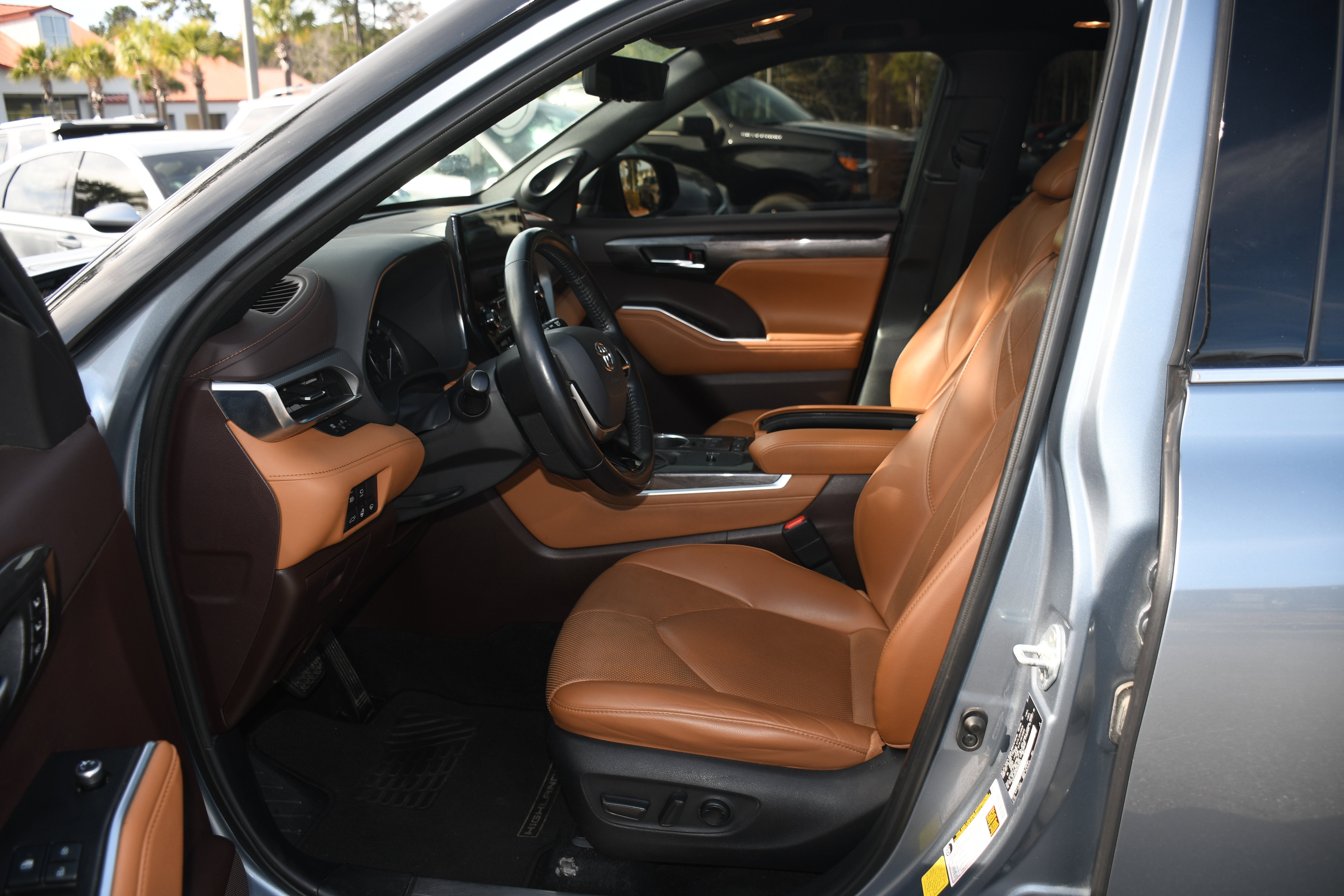 2021 Toyota Highlander Platinum