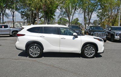 2021 Toyota Highlander Platinum