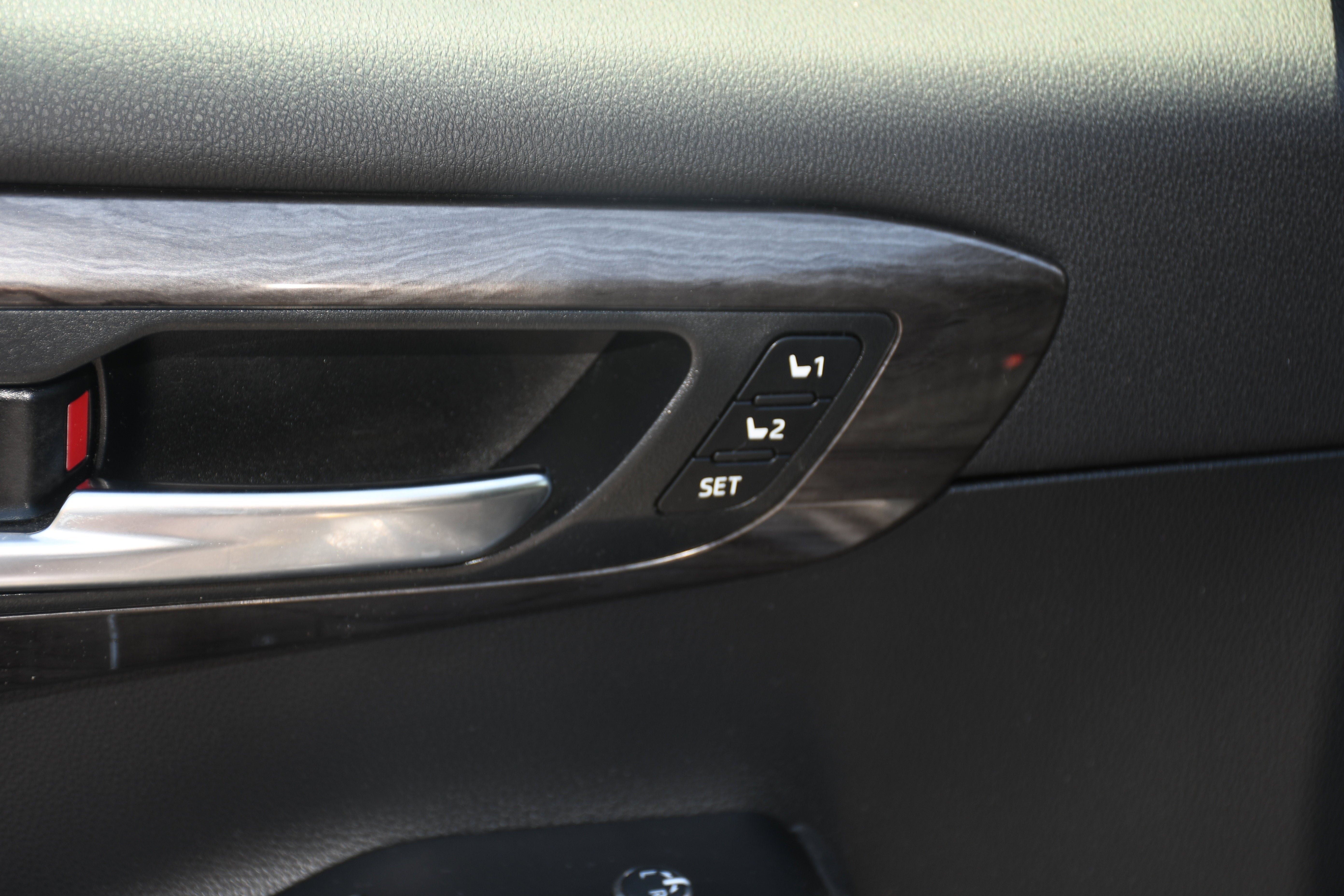 2020 Toyota Highlander Platinum