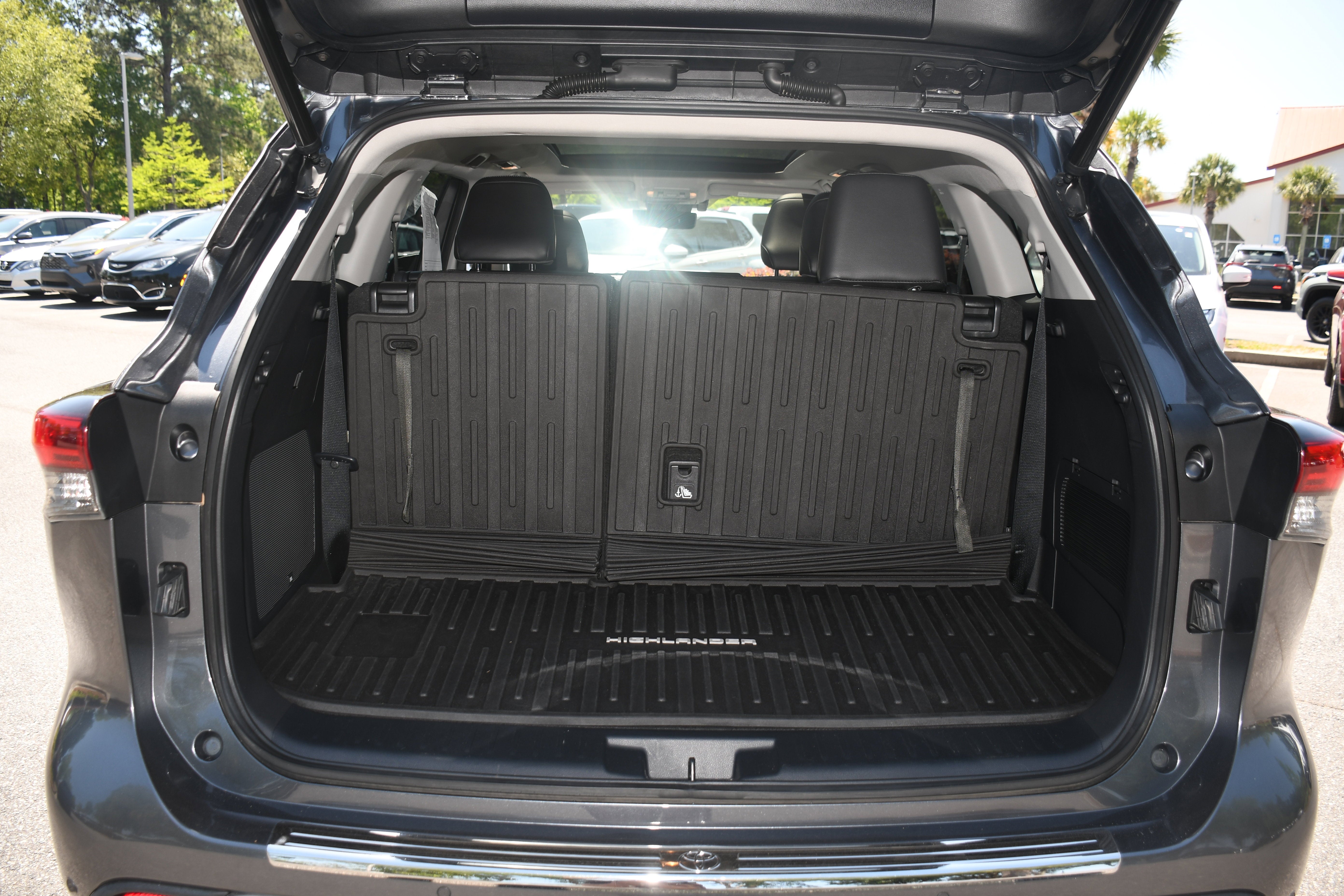 2020 Toyota Highlander Platinum