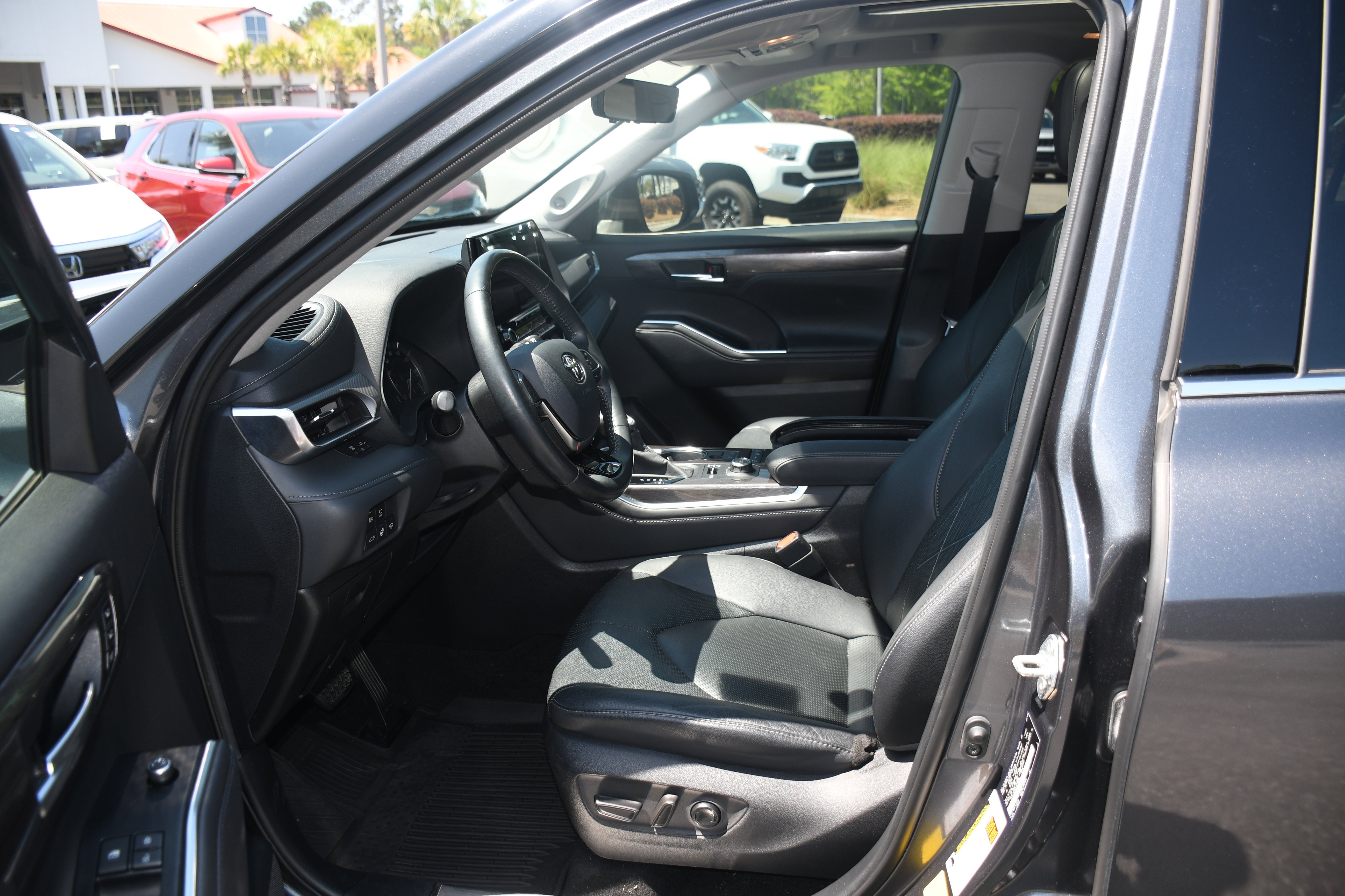 2020 Toyota Highlander Platinum