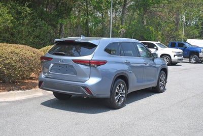 2022 Toyota Highlander HYBRID XLE BRONZE