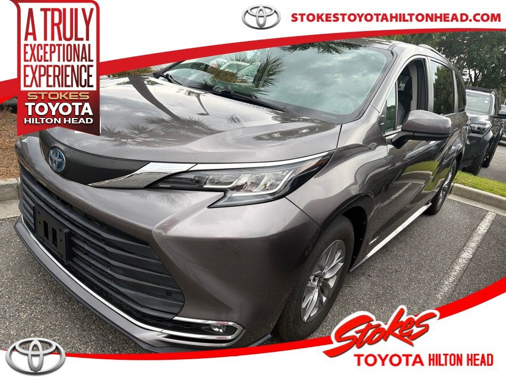 2021 Toyota Sienna XLE