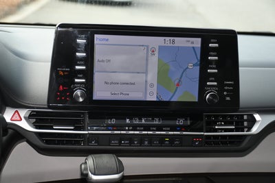 2023 Toyota Sienna XLE