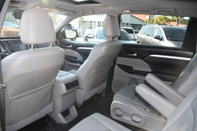 2017 Toyota Highlander XLE