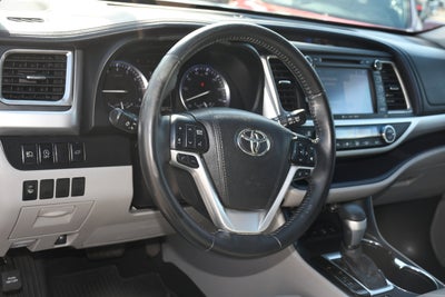 2017 Toyota Highlander XLE