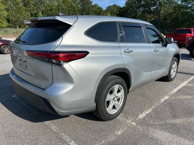 2023 Toyota Highlander LE