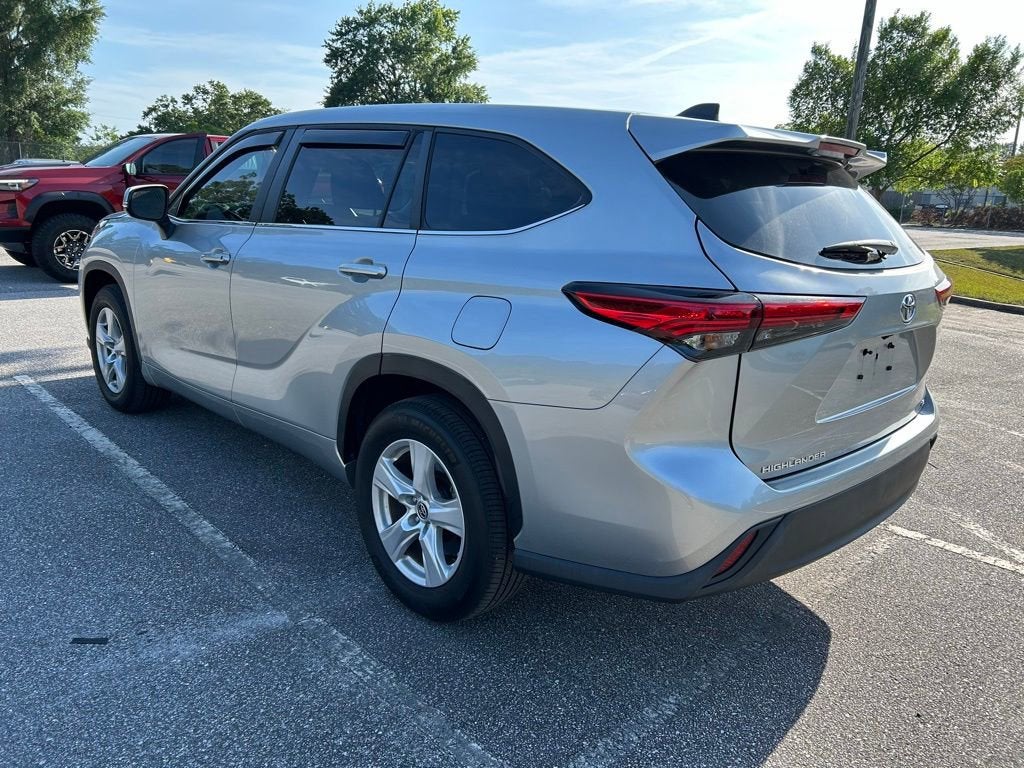 2023 Toyota Highlander LE