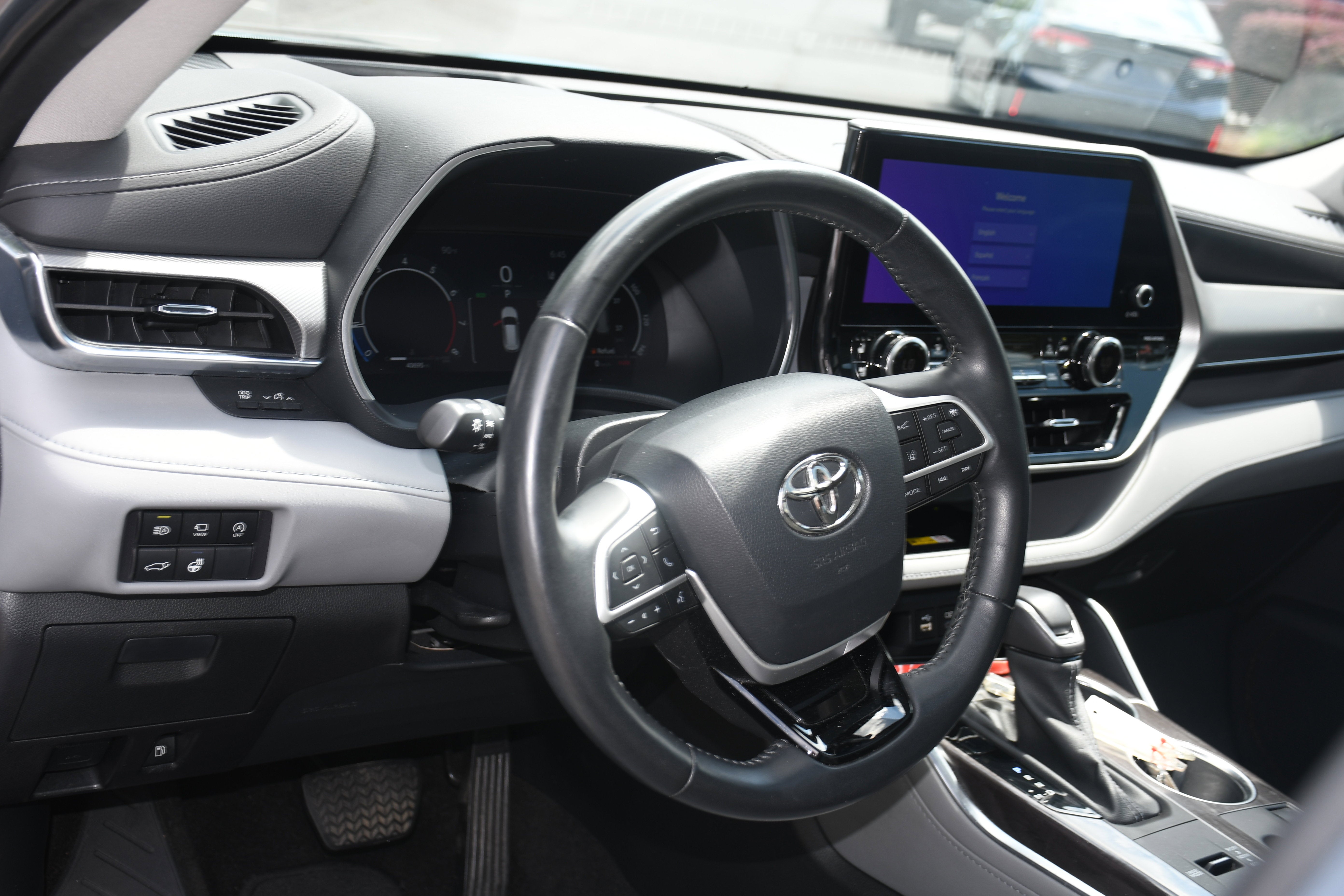 2023 Toyota Highlander Platinum