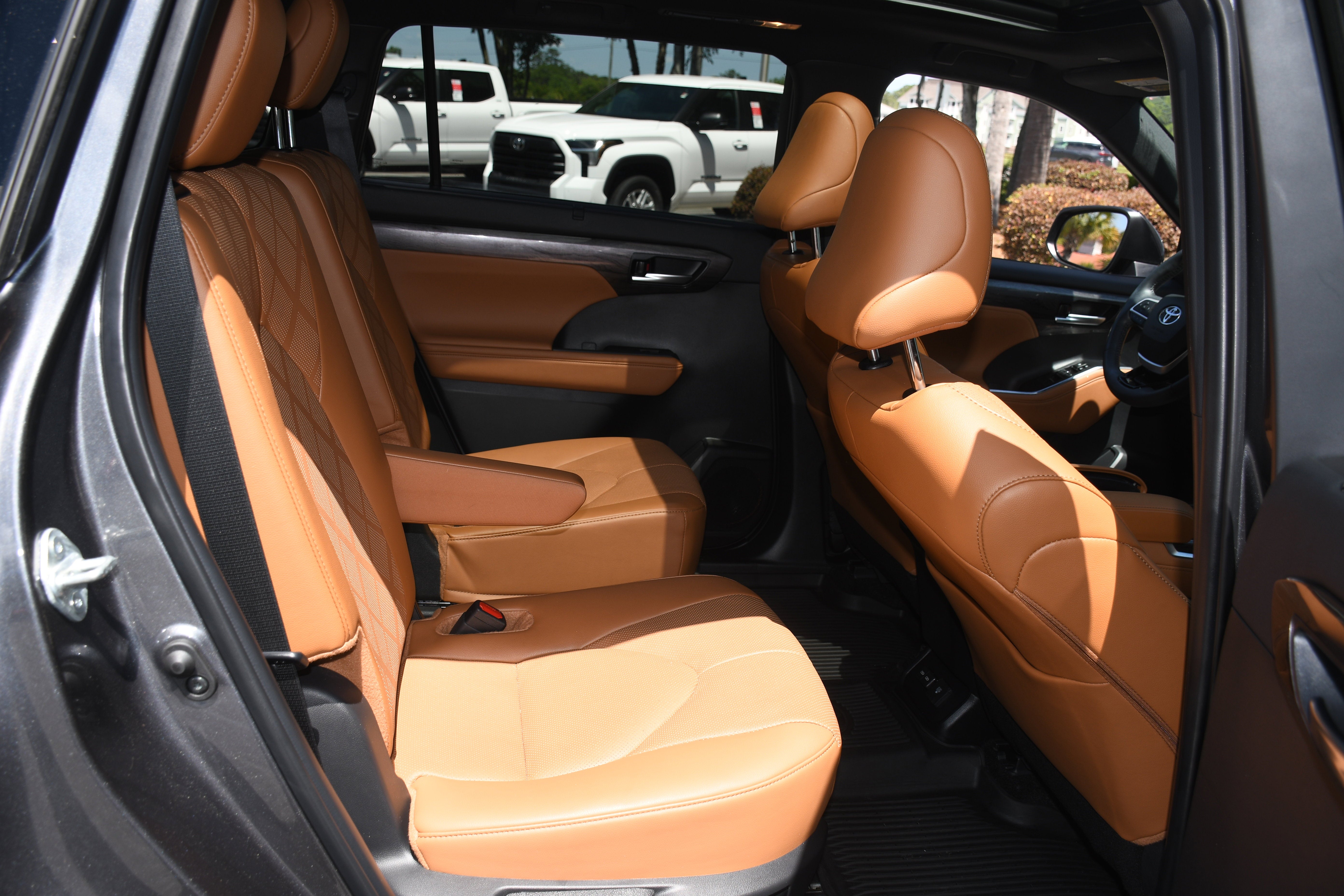 2024 Toyota Highlander Platinum