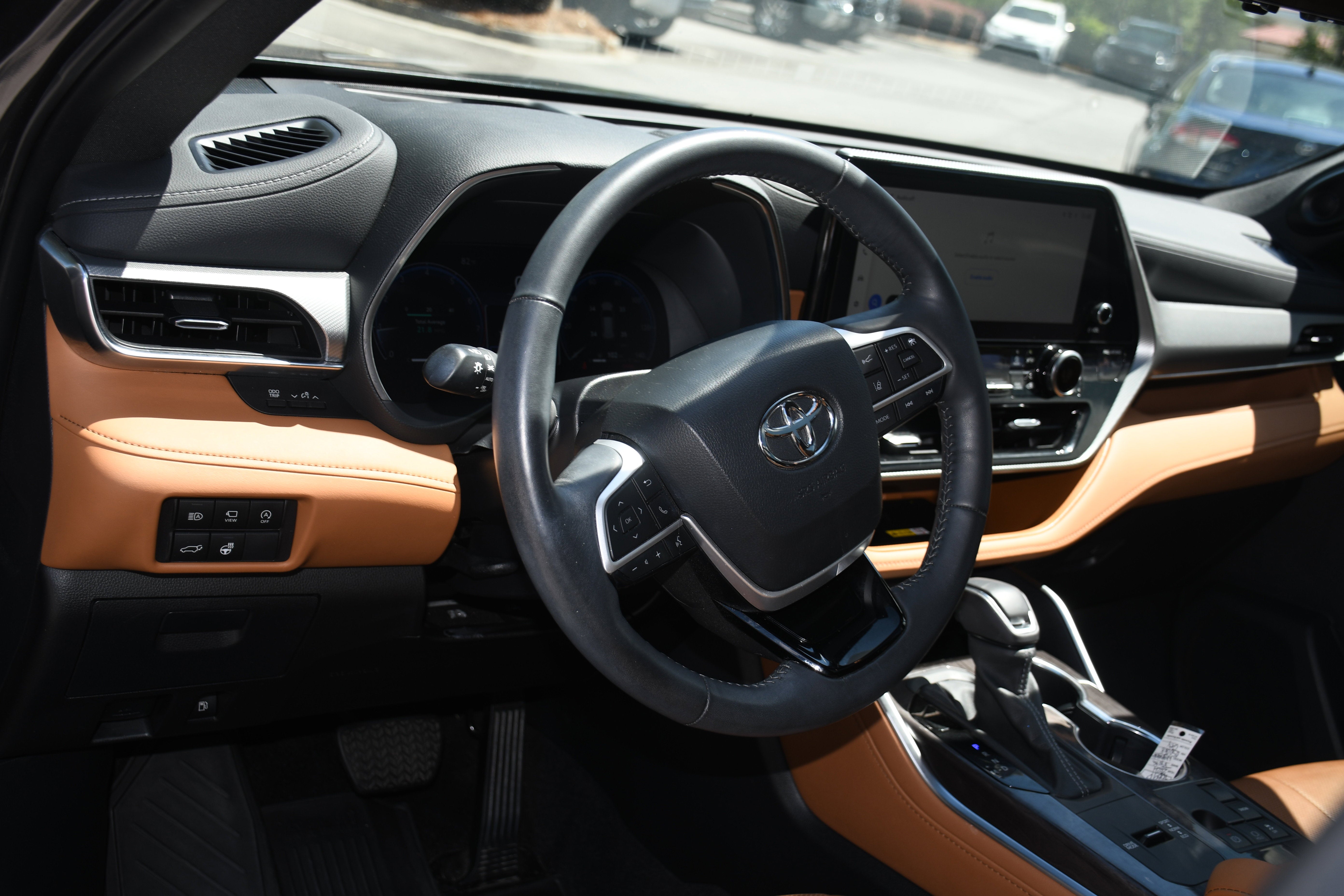 2024 Toyota Highlander Platinum