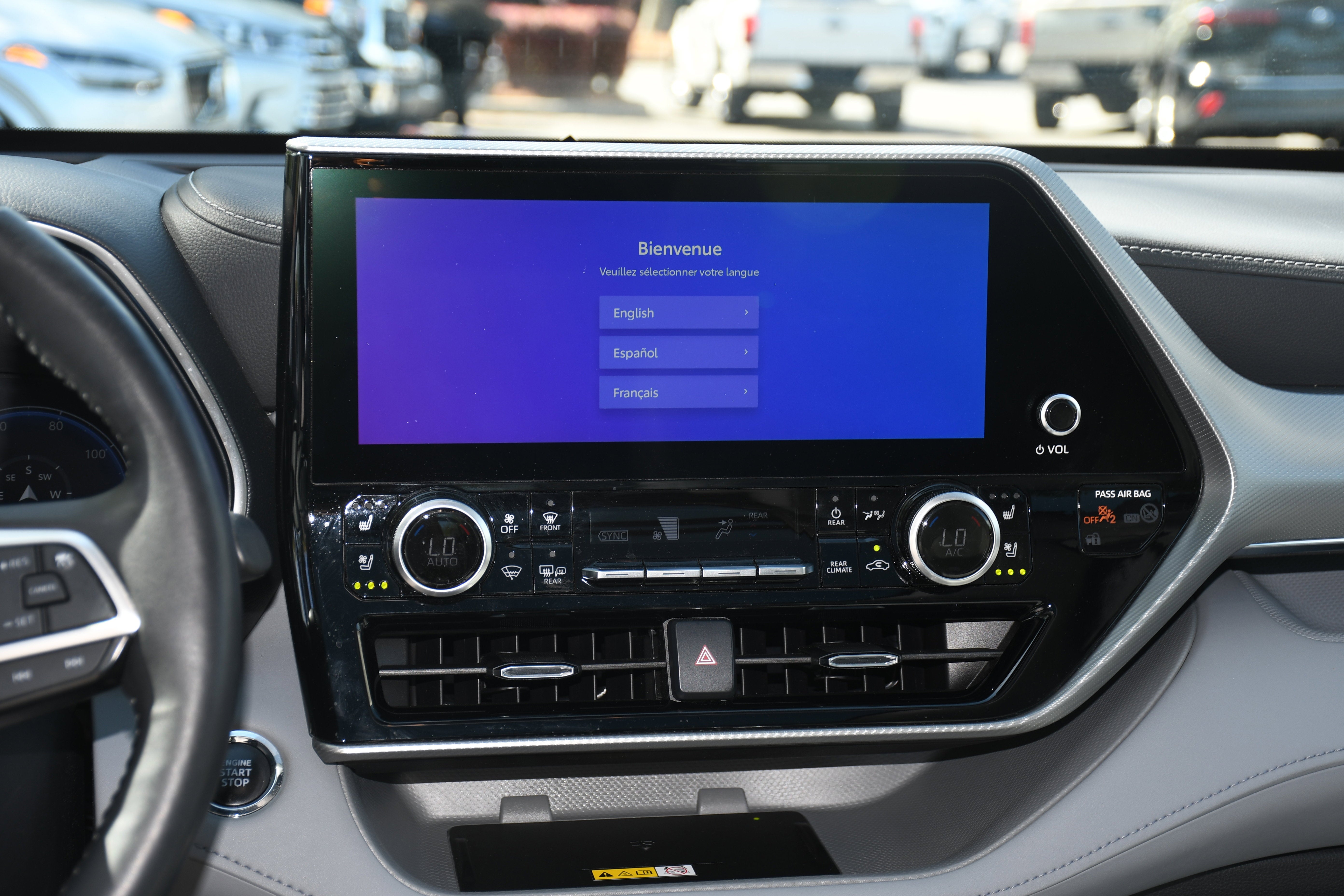 2023 Toyota Highlander Platinum