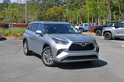 2023 Toyota Highlander Platinum