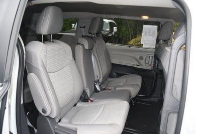 2021 Toyota Sienna LE