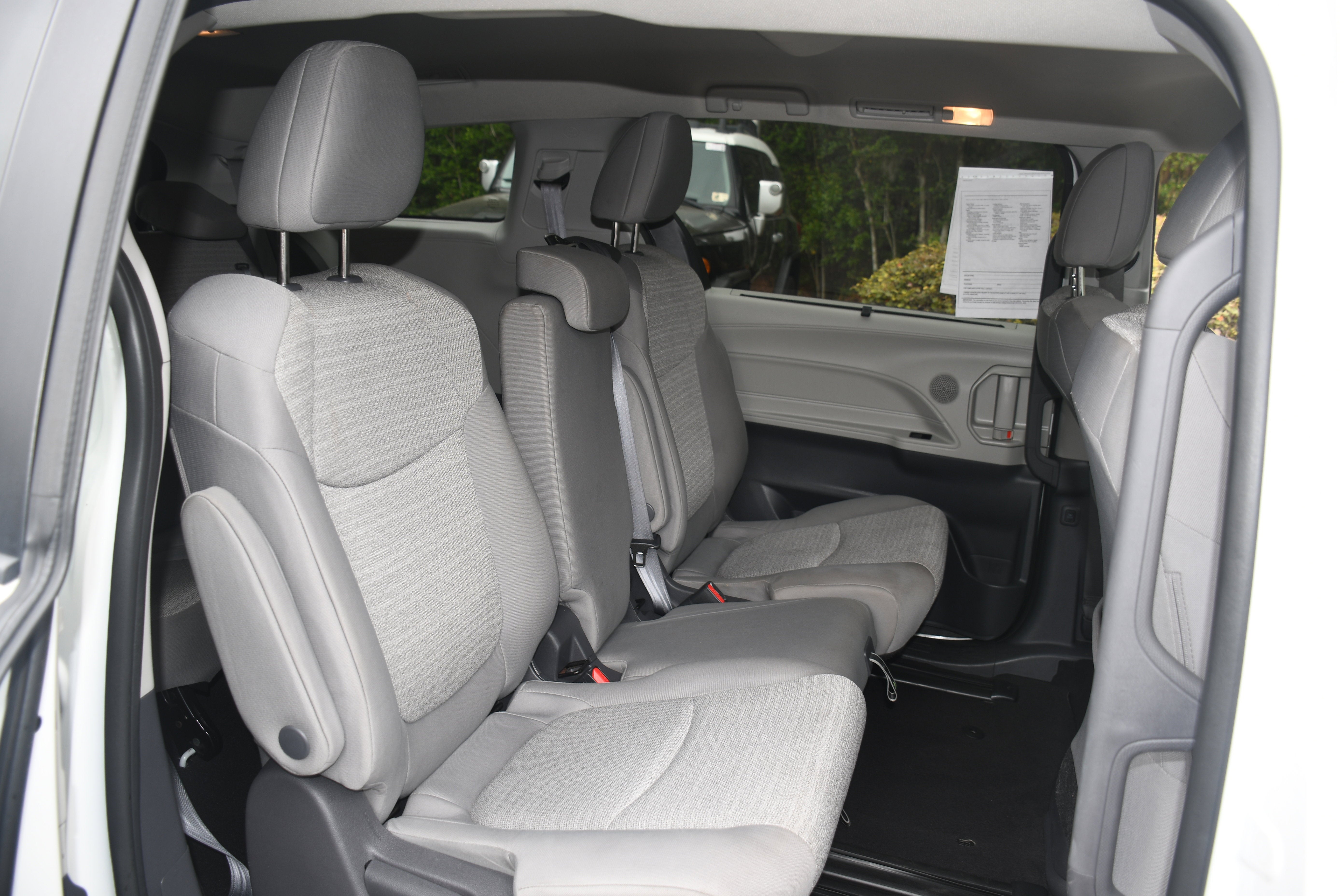 2021 Toyota Sienna LE