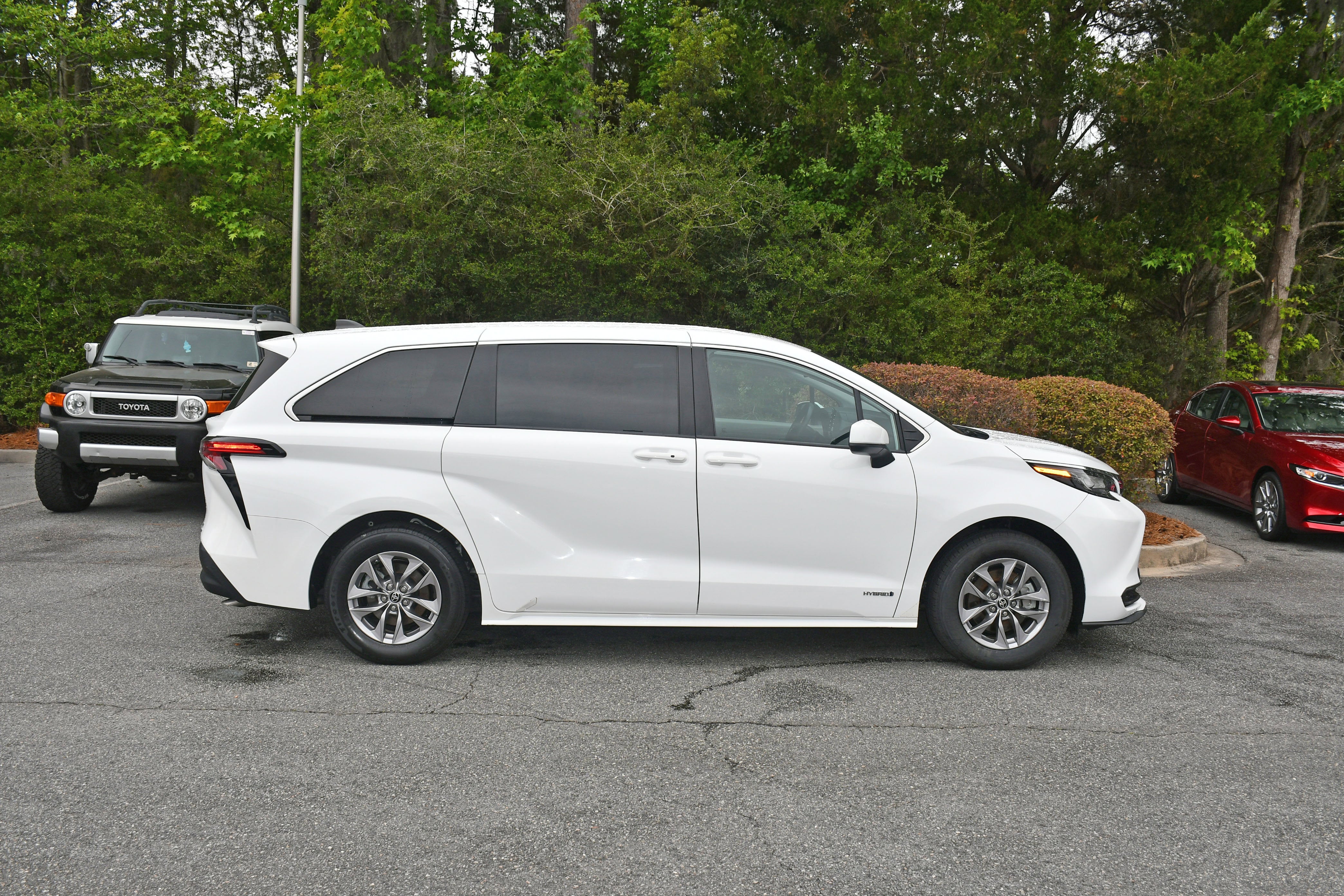 2021 Toyota Sienna LE