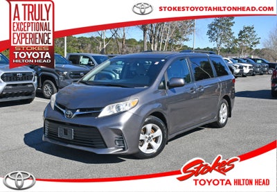 2020 Toyota Sienna LE