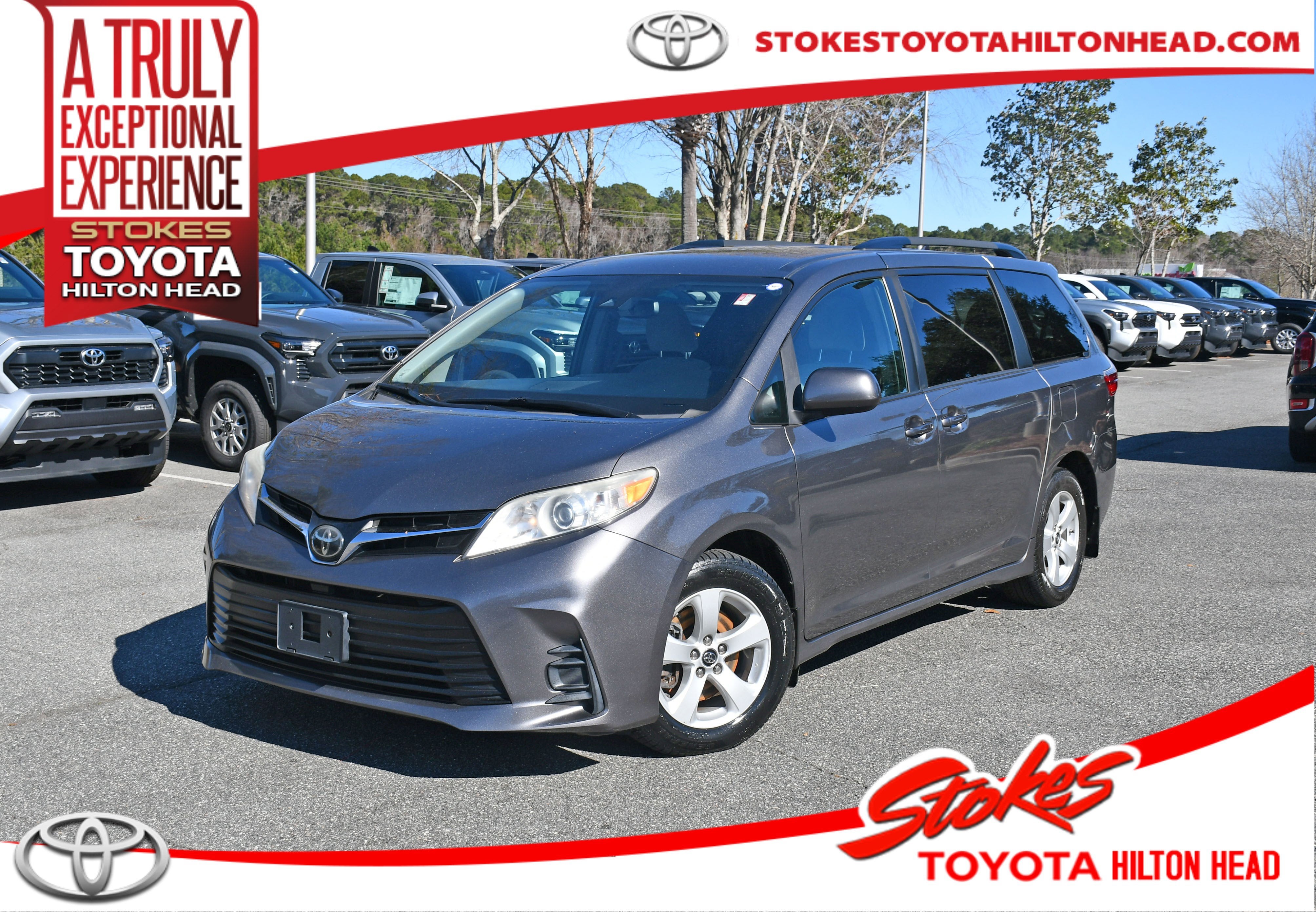 2020 Toyota Sienna LE