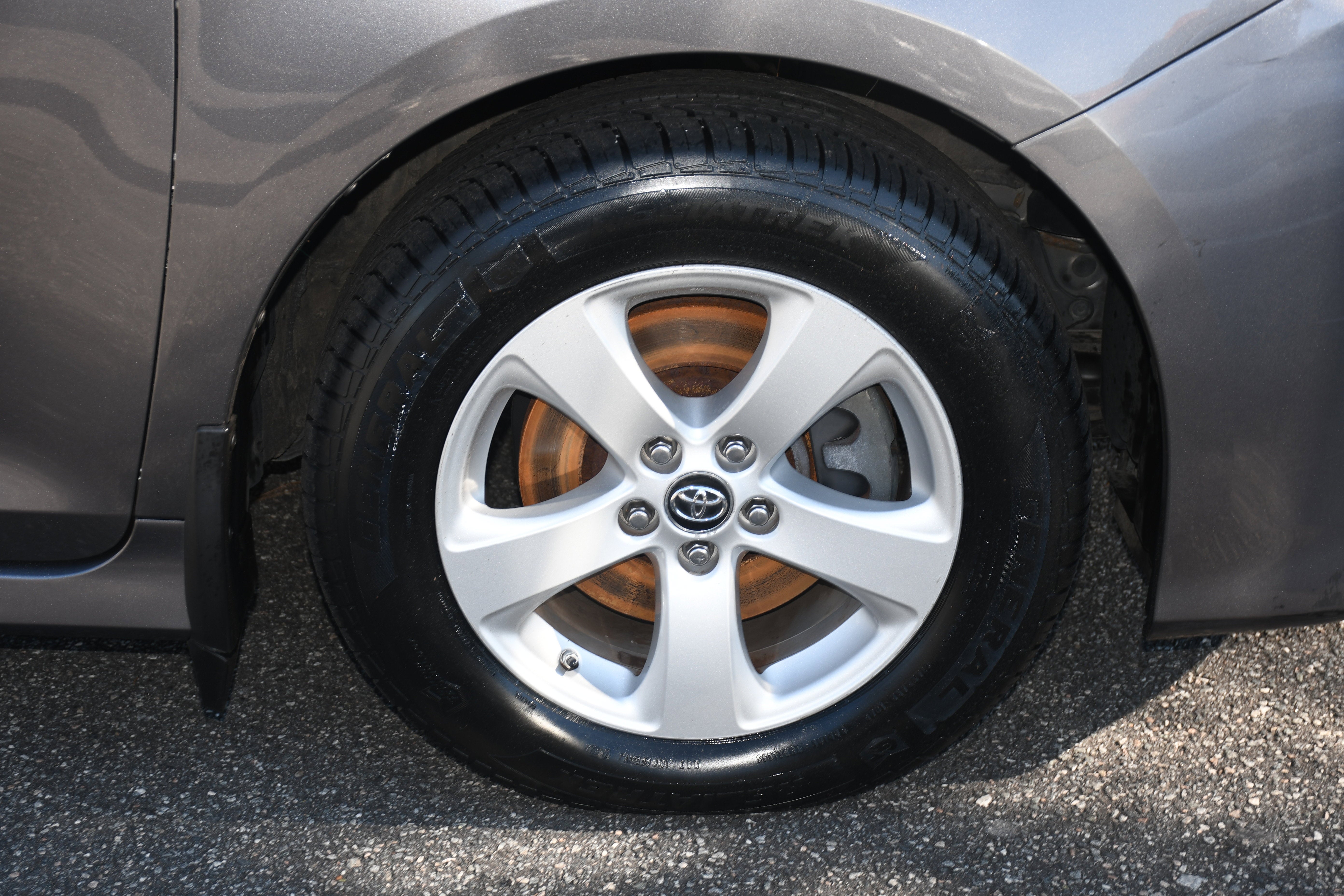 2020 Toyota Sienna LE