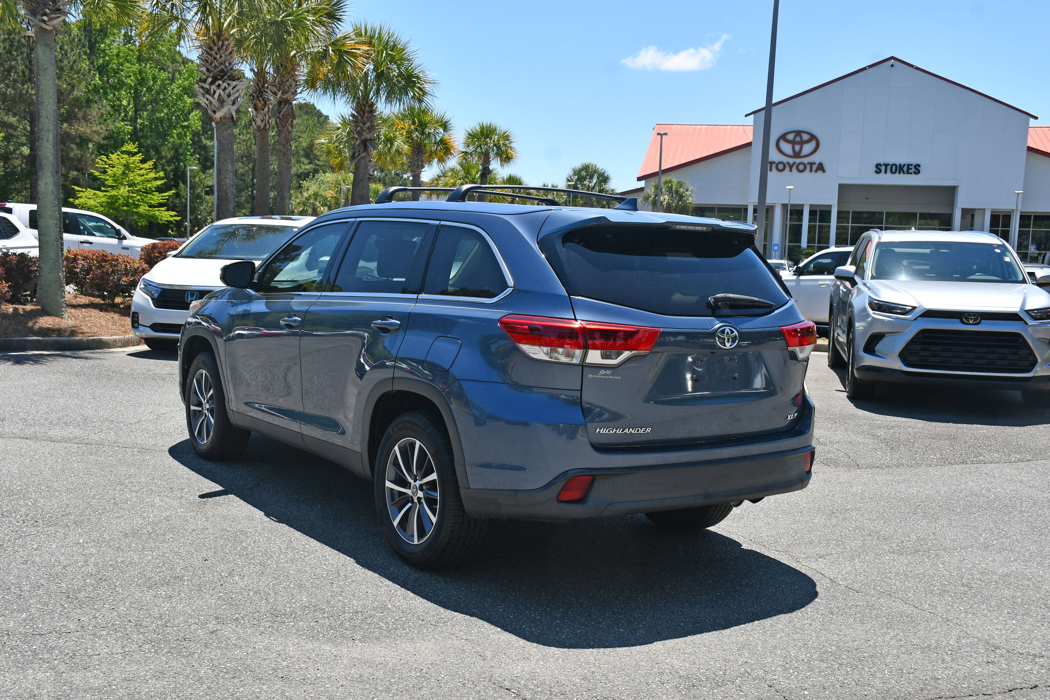 2019 Toyota Highlander SE