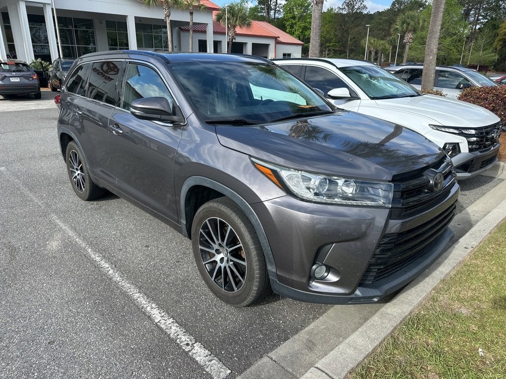 2018 Toyota Highlander SE V6 FWD (NATL)