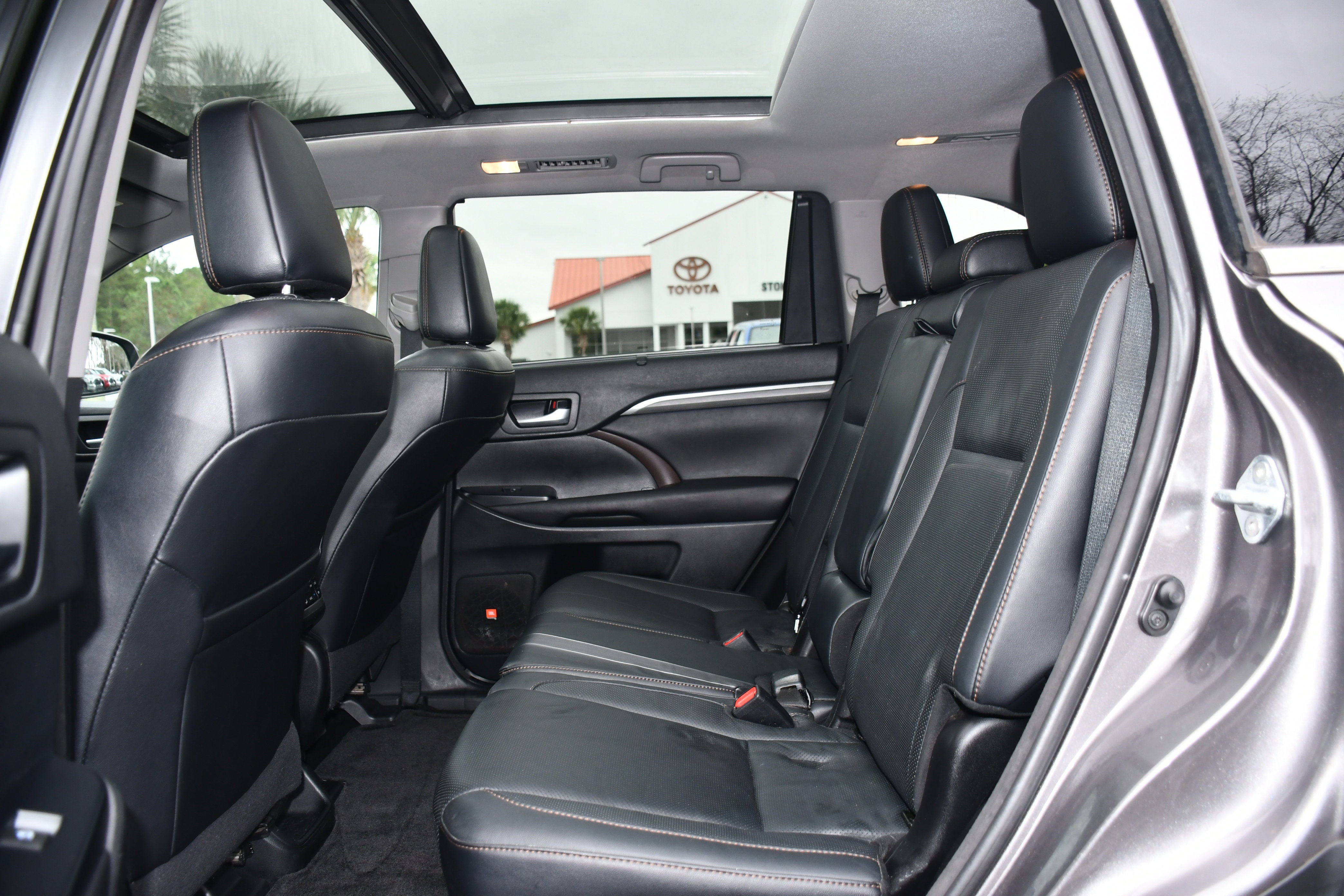 2017 Toyota Highlander Limited Platinum