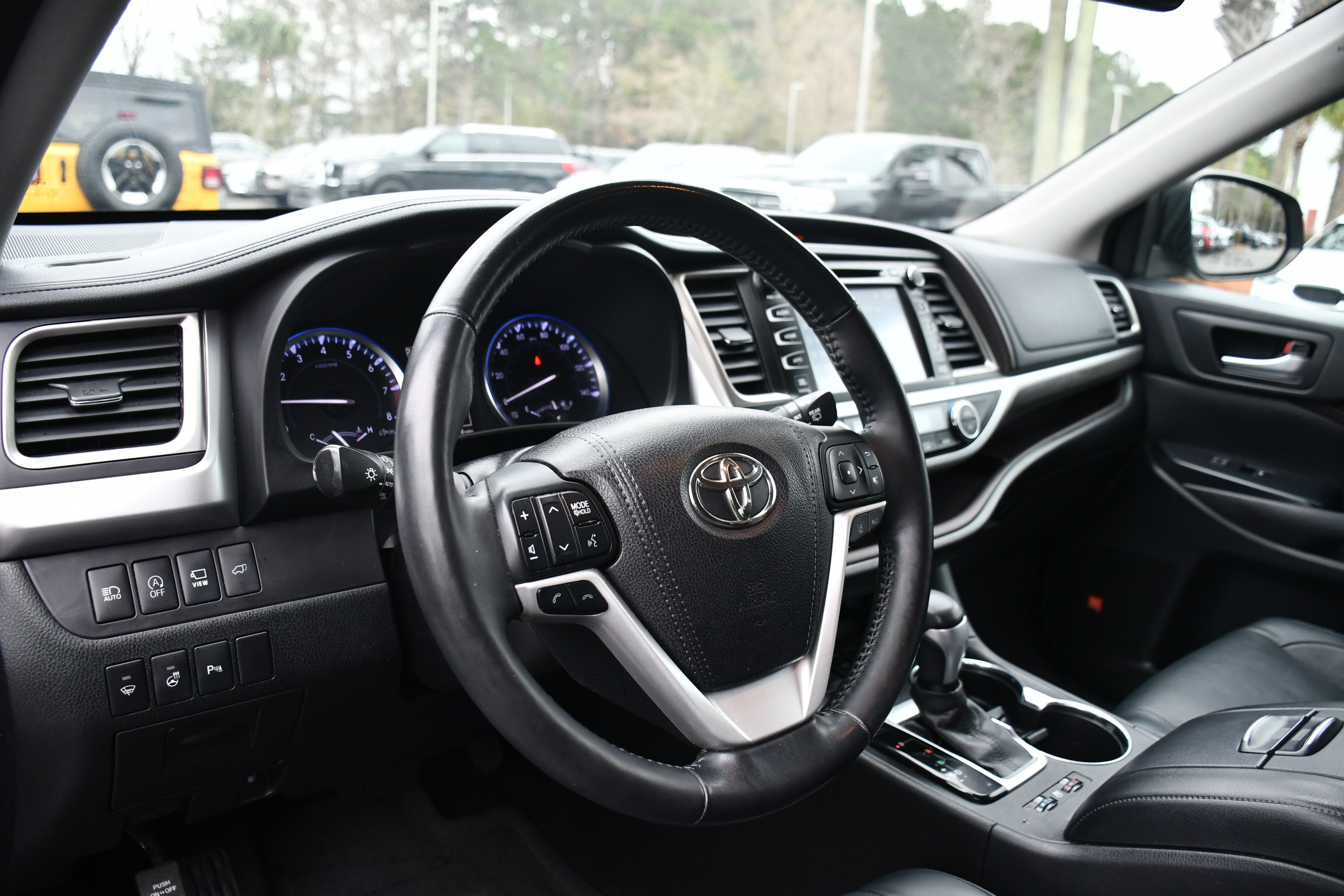 2017 Toyota Highlander Limited Platinum