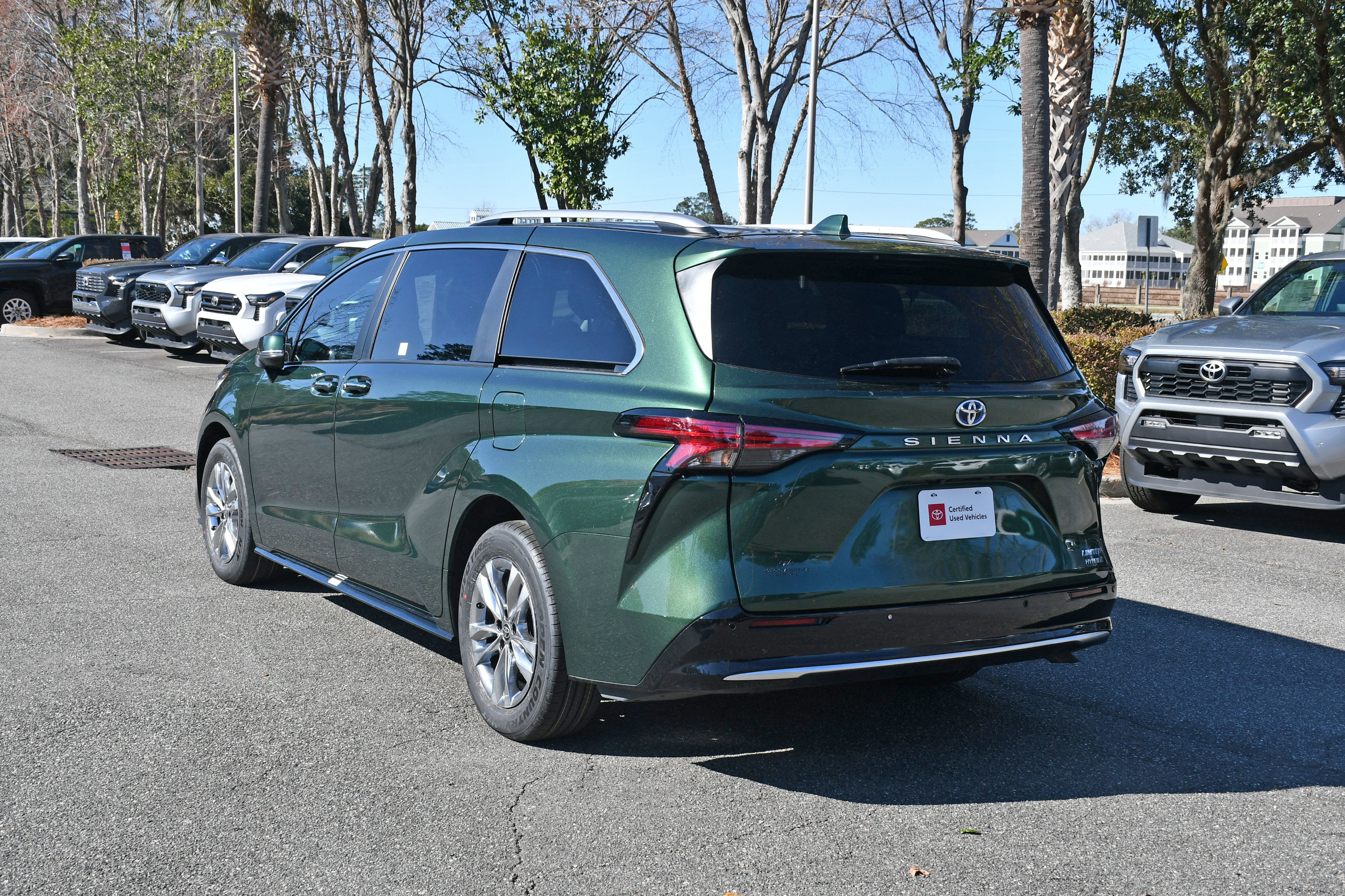 2023 Toyota Sienna Limited