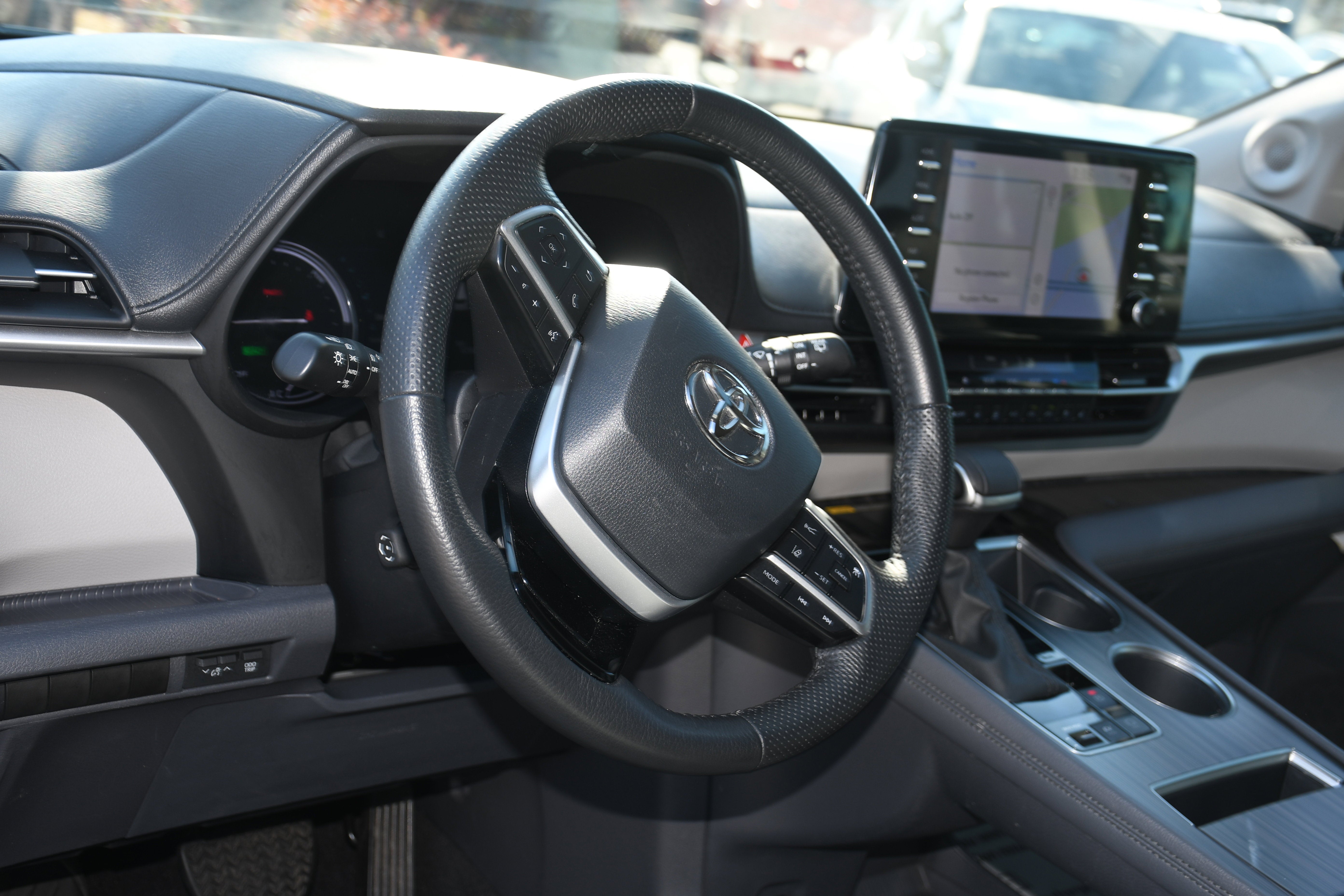 2023 Toyota Sienna Limited