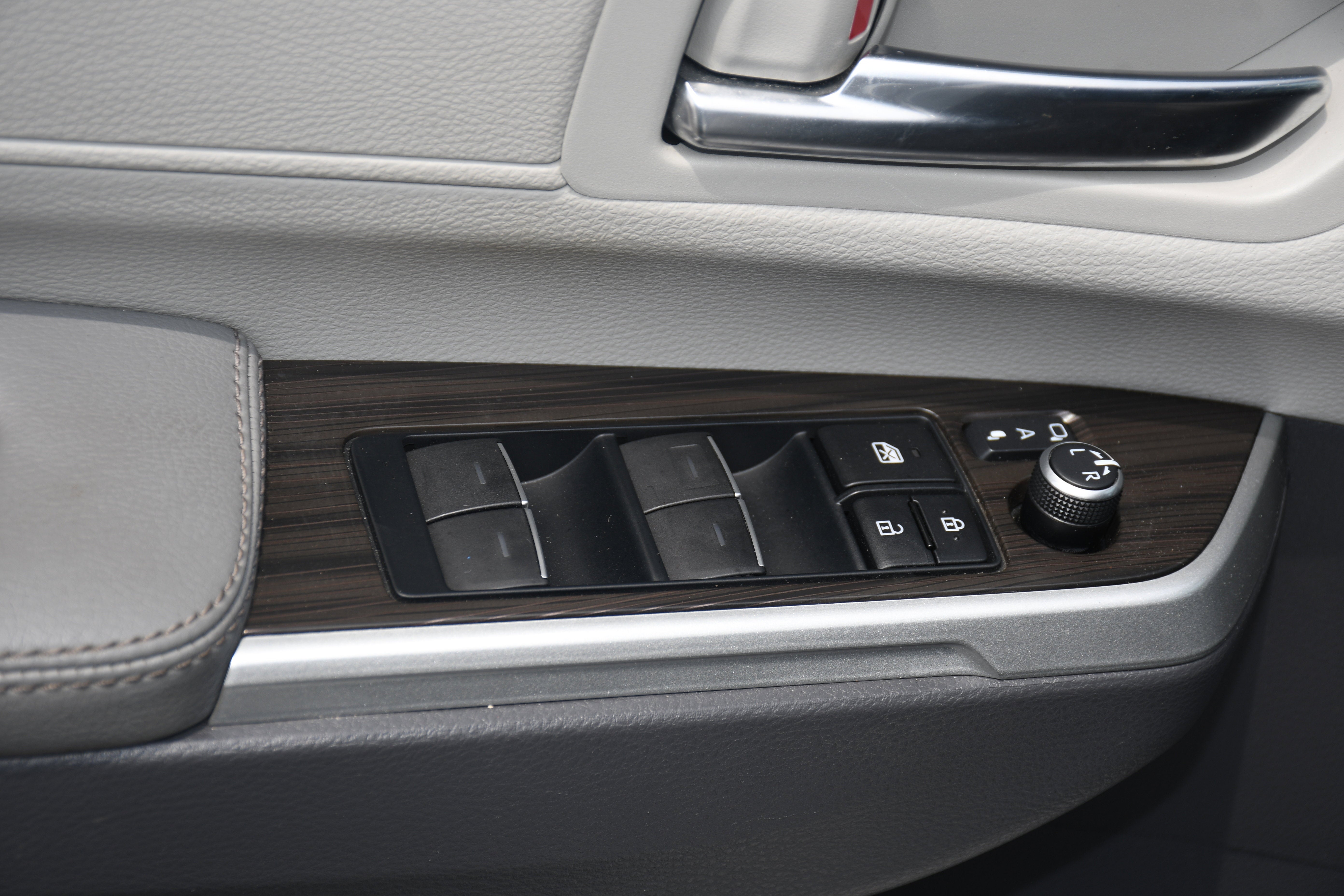 2022 Toyota Sienna Limited