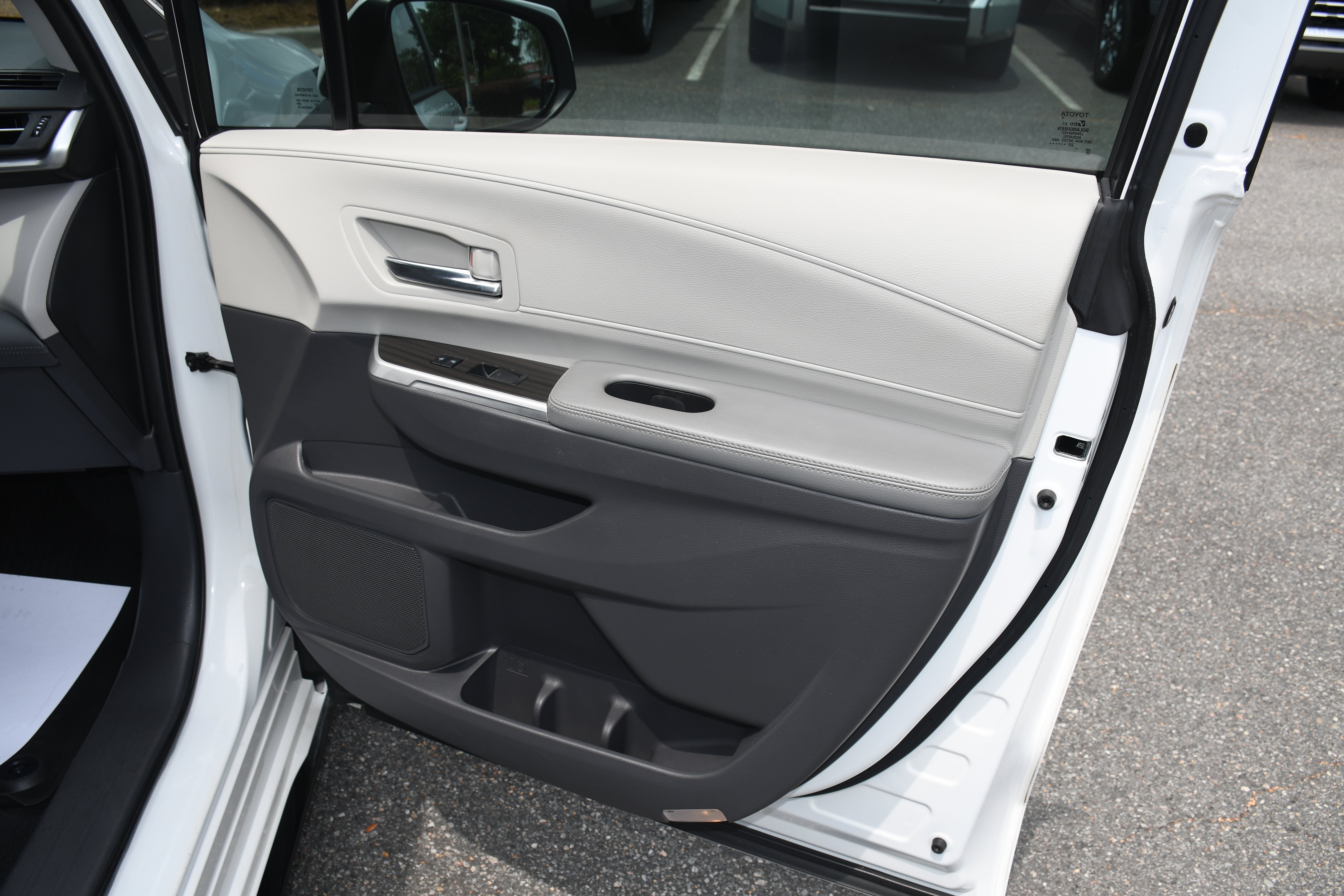 2022 Toyota Sienna Limited